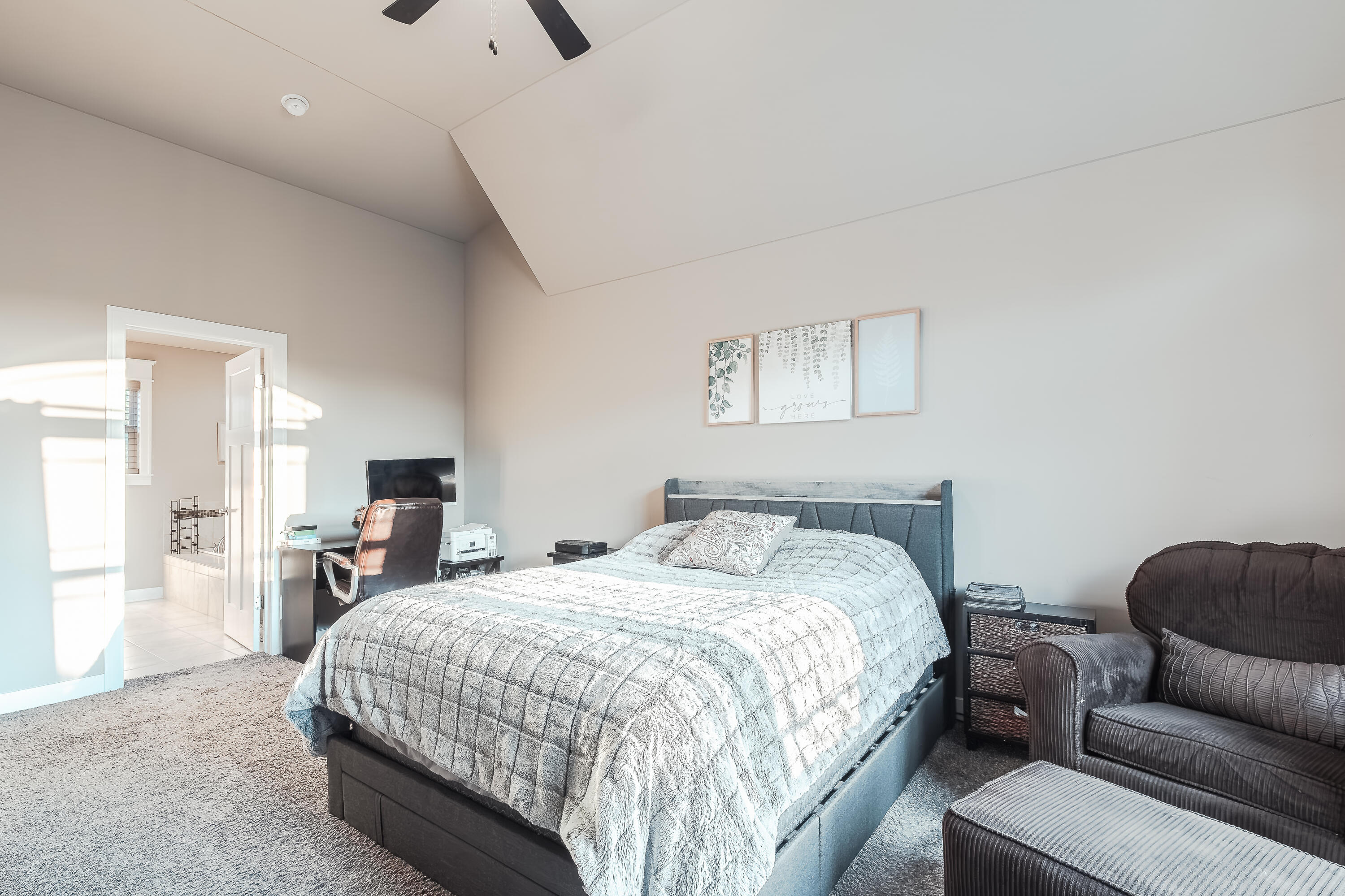 4010 Crown Drive, Valparaiso, IN 46383; Image #19