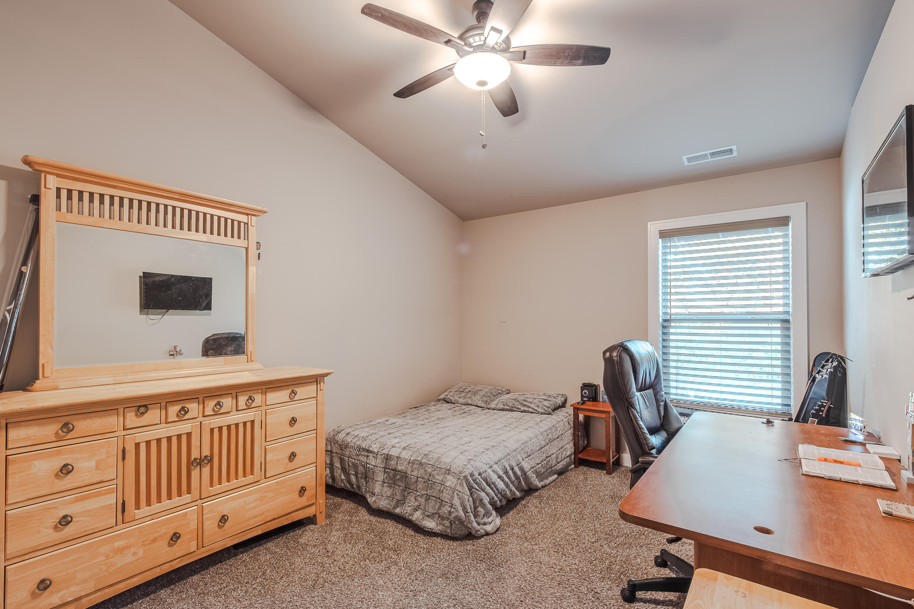 4010 Crown Drive, Valparaiso, IN 46383; Image #29