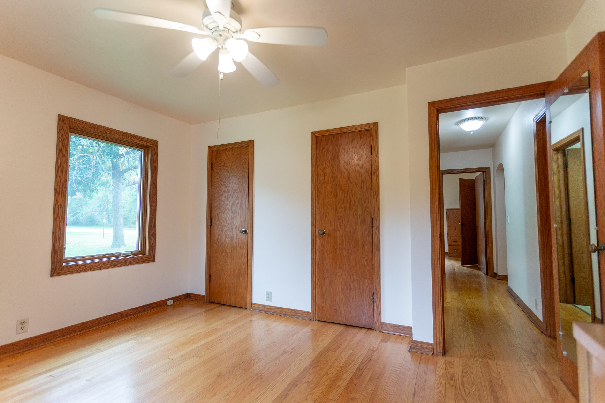 601 E Main Street, La Crosse, IN 46348; Image #17
