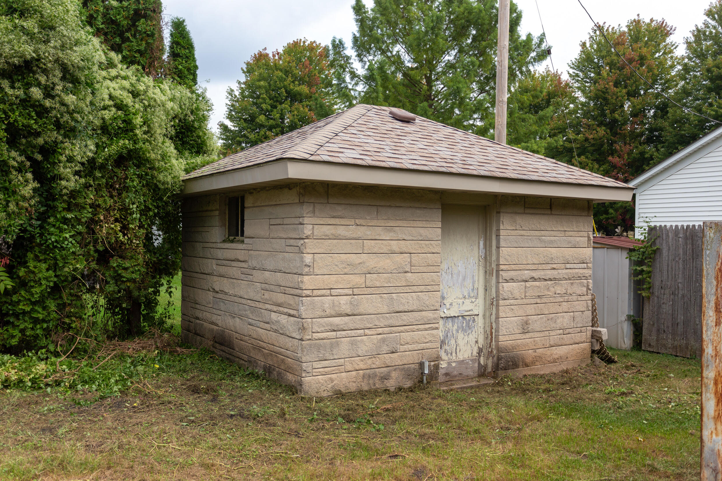 601 E Main Street, La Crosse, IN 46348; Image #27
