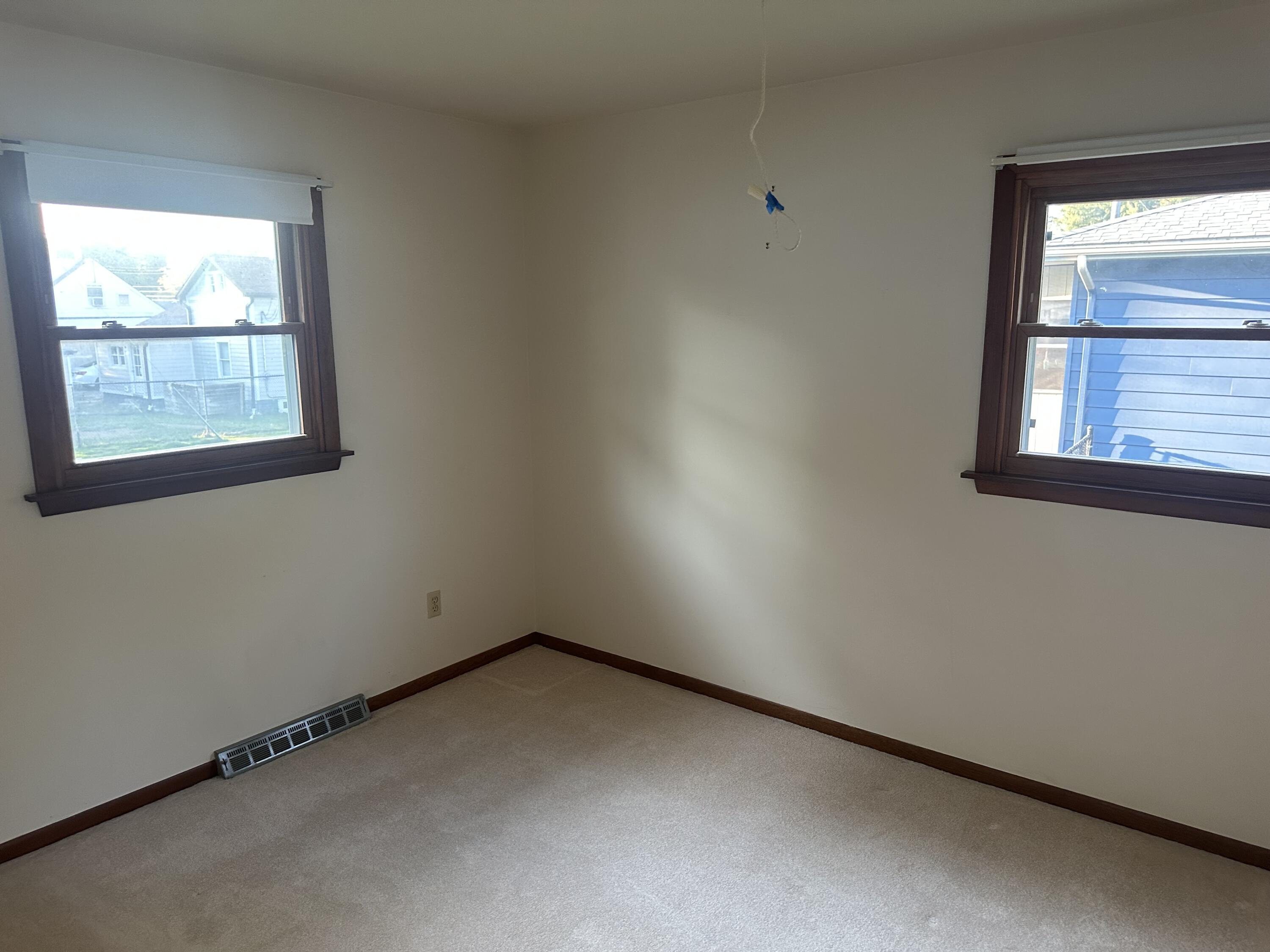240 Rush Court, Hobart, IN 46342; Image #11