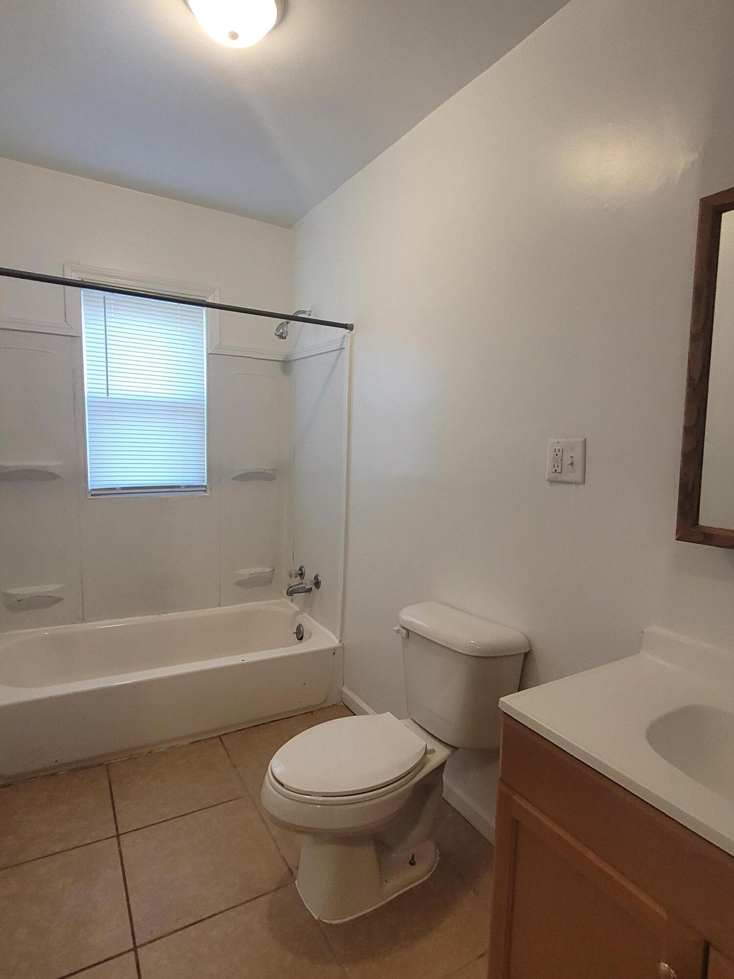 2221 Ohio Street, Gary, IN 46407; Image #6