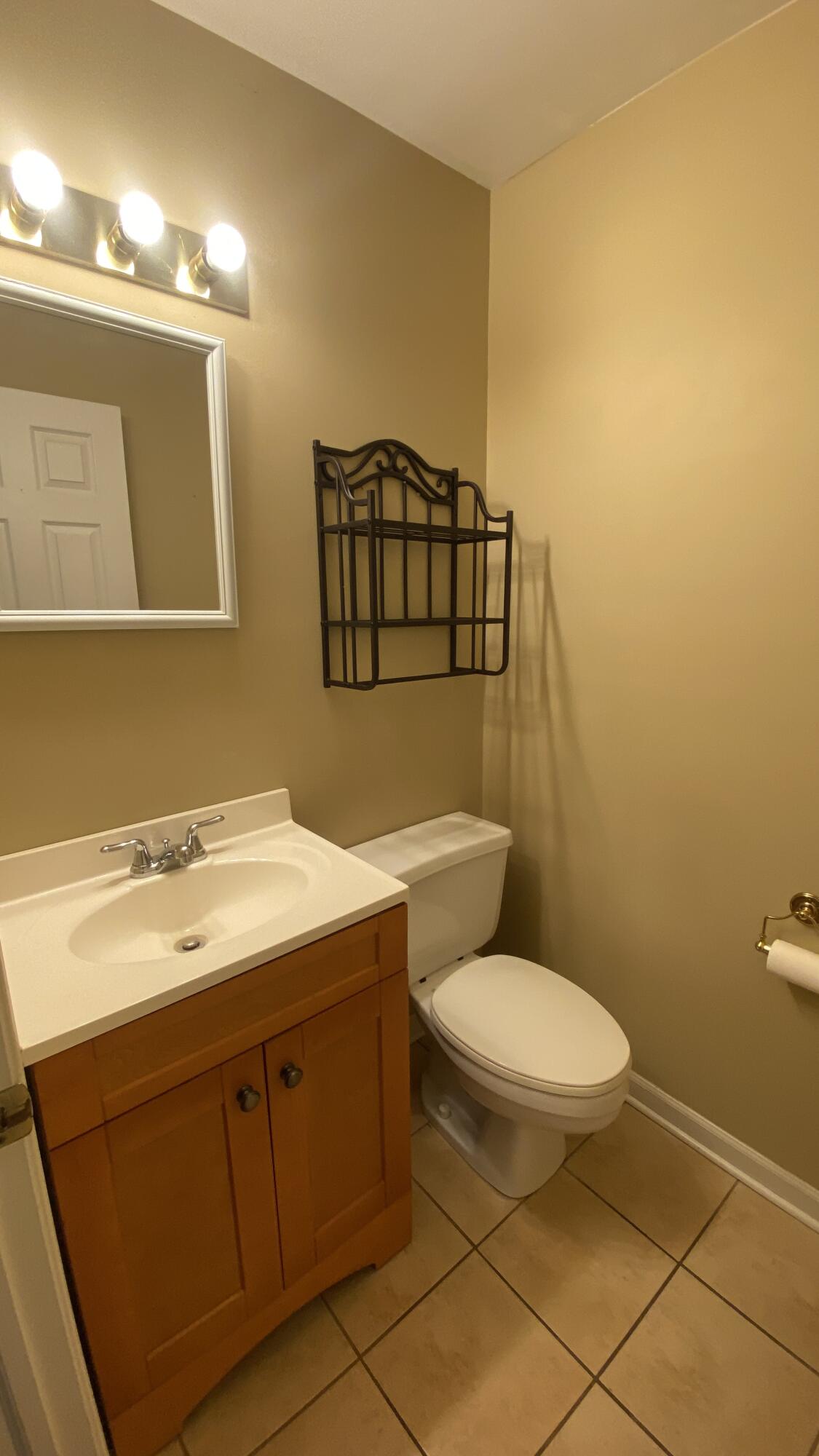 5035 Spinnaker Lane, Crown Point, IN #C, 46307; Image #30