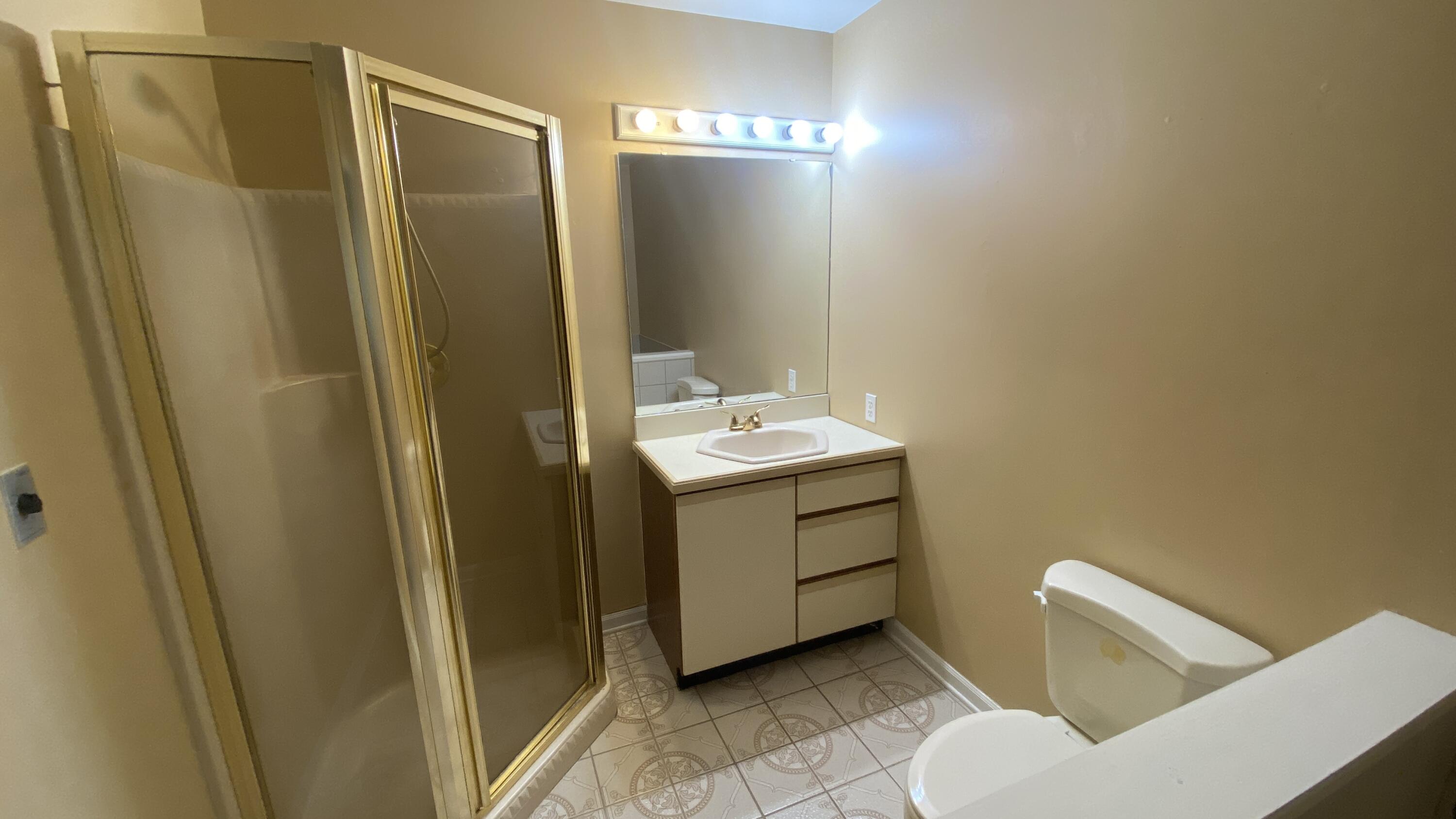 5035 Spinnaker Lane, Crown Point, IN #C, 46307; Image #34