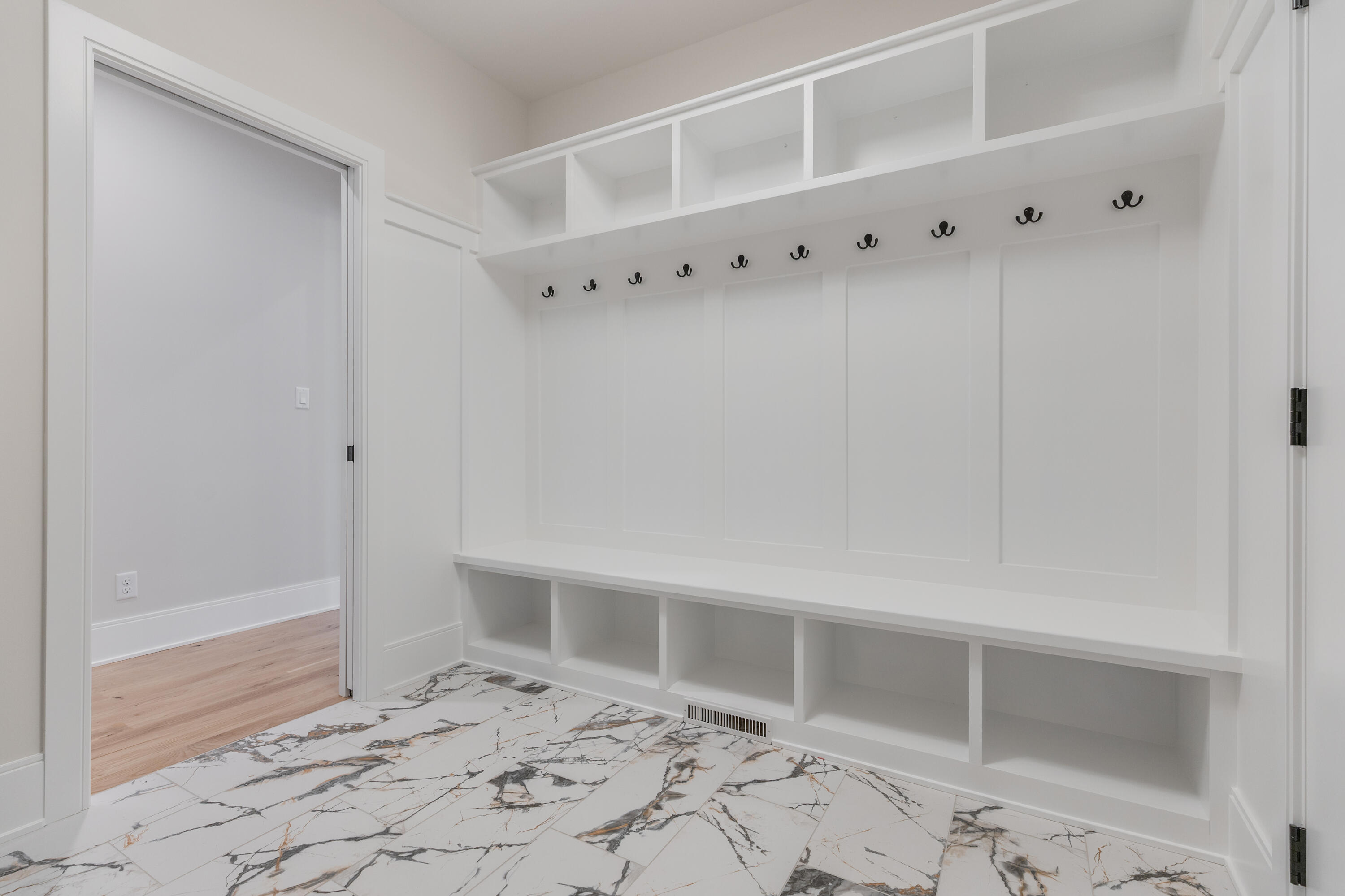 12984 Spirea Avenue, St. John, IN 46373; Image #31