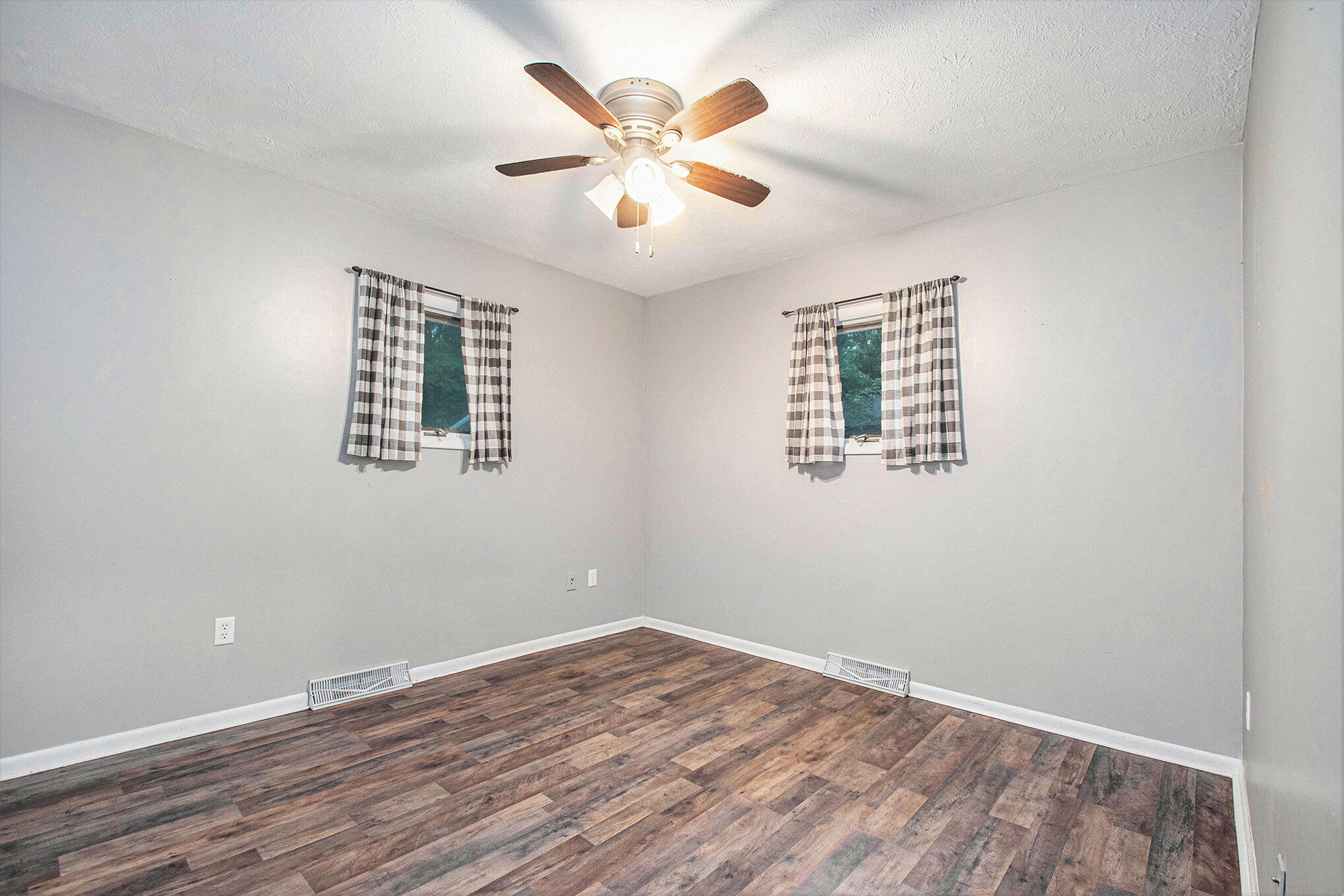 225 Holton Road, La Porte, IN 46350; Image #6