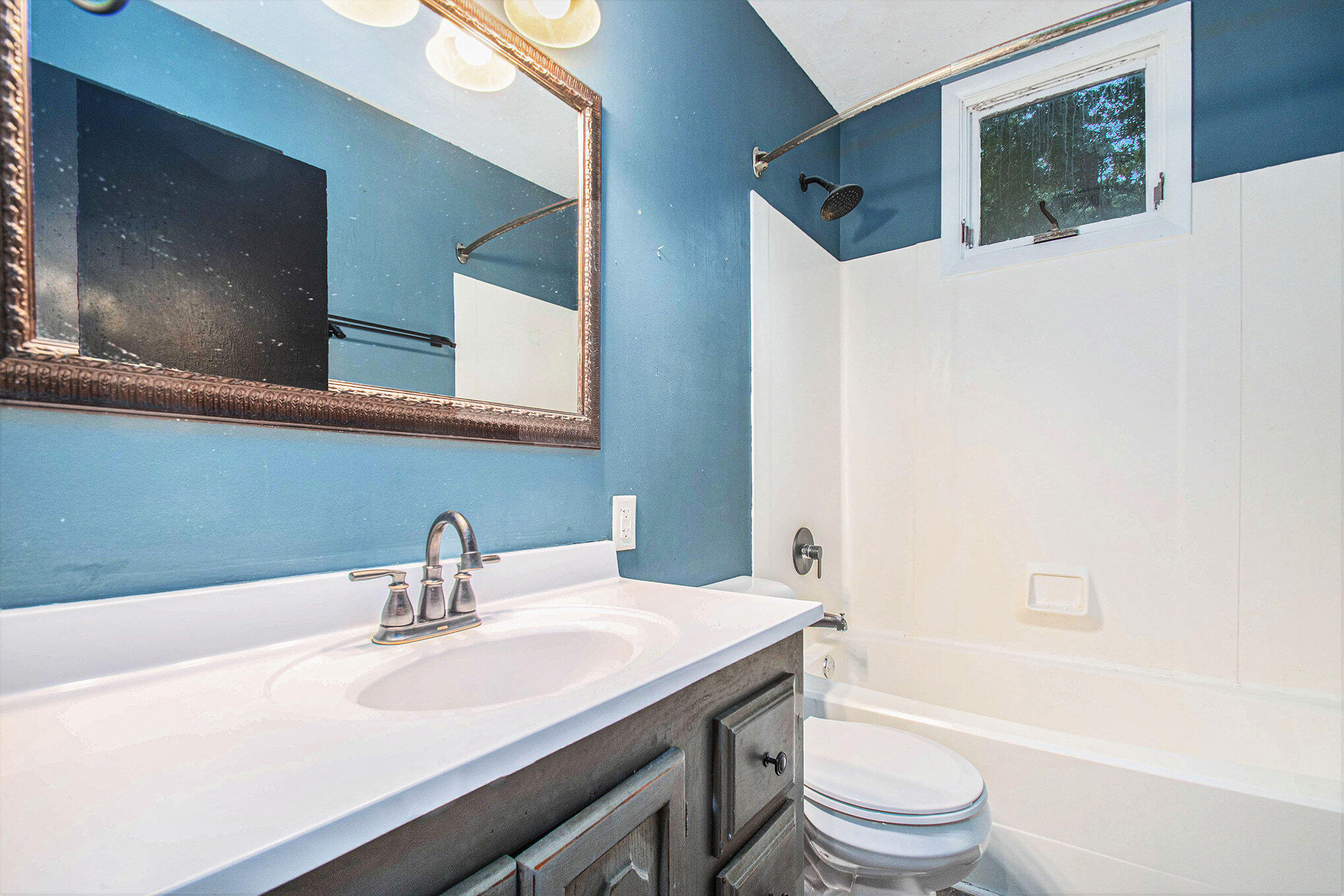 225 Holton Road, La Porte, IN 46350; Image #7