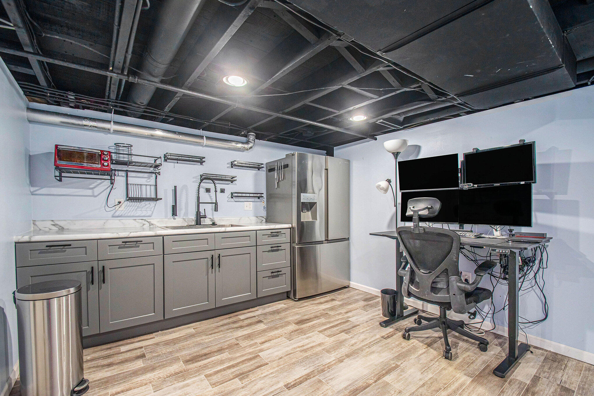 225 Holton Road, La Porte, IN 46350; Image #9