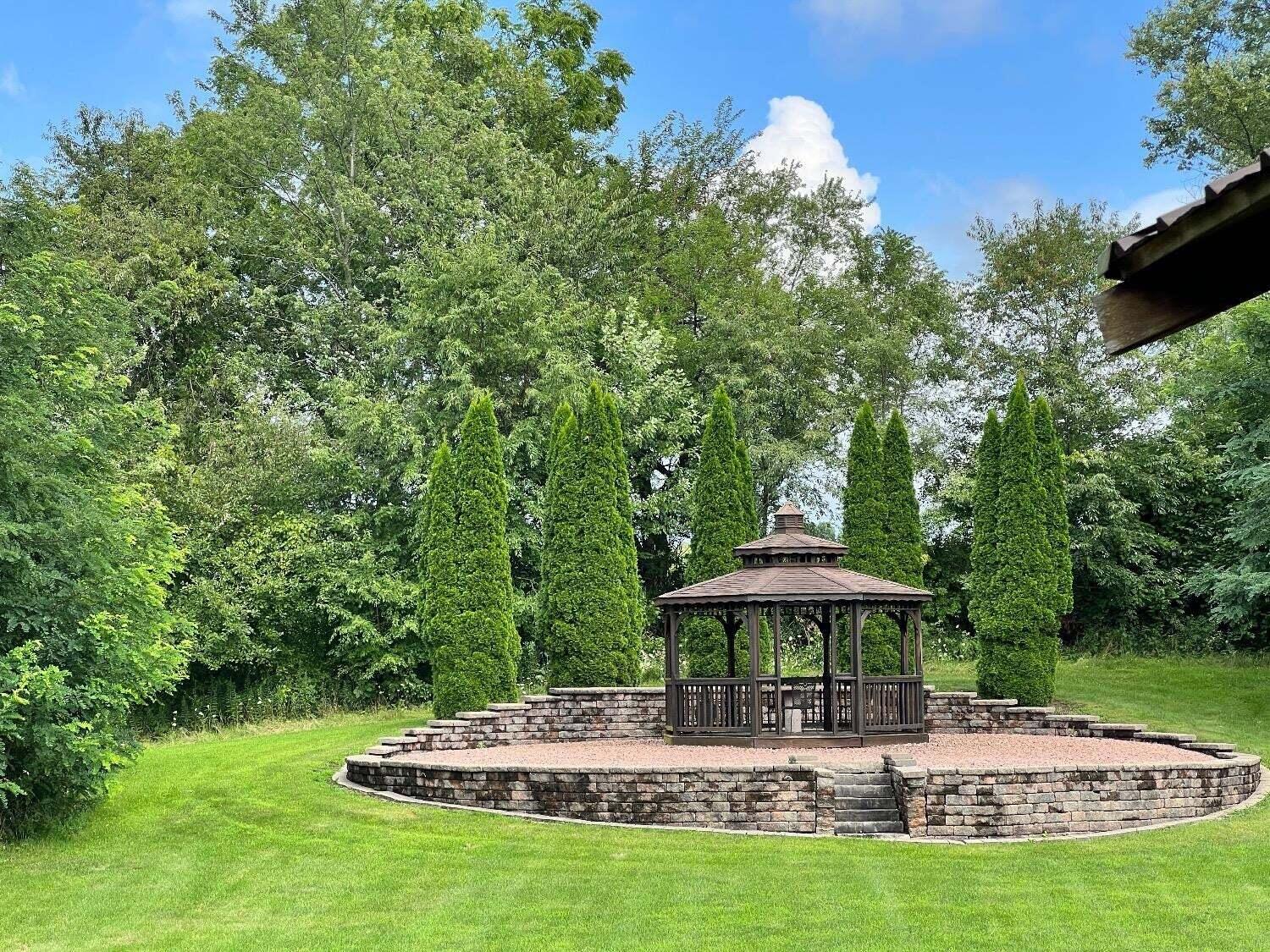 8855 E 93rd Avenue, Crown Point, IN 46307; Image #32