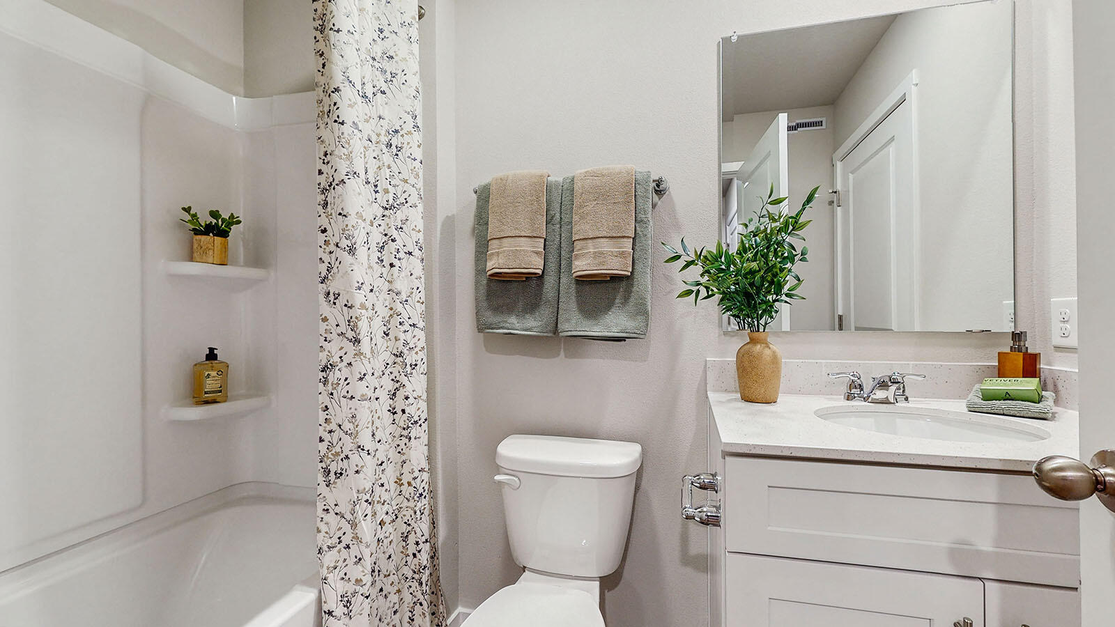 234 W 39th Place, Hobart, IN 46342; Image #13