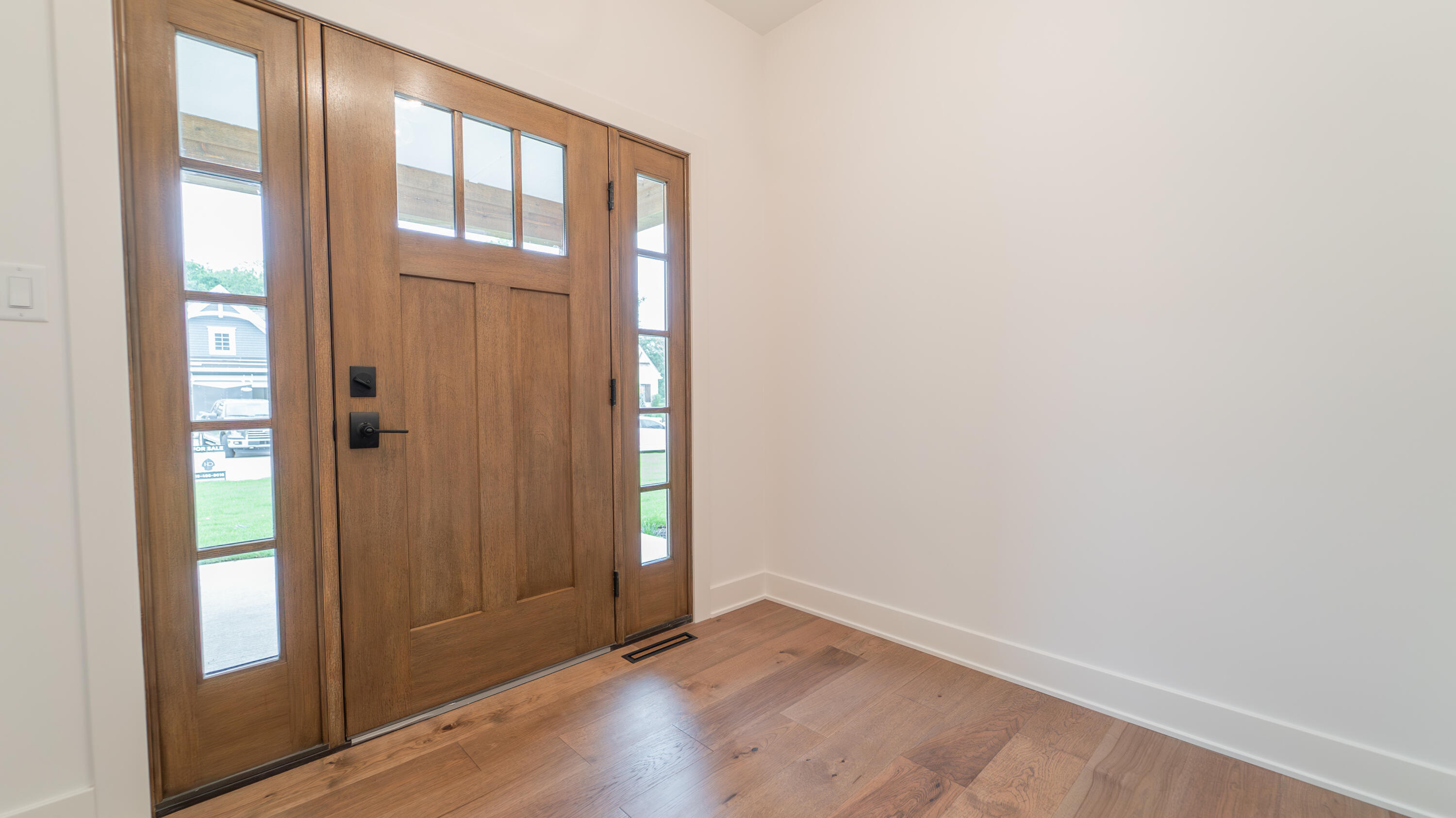 161 N Winterberry Drive, Valparaiso, IN 46385; Image #3