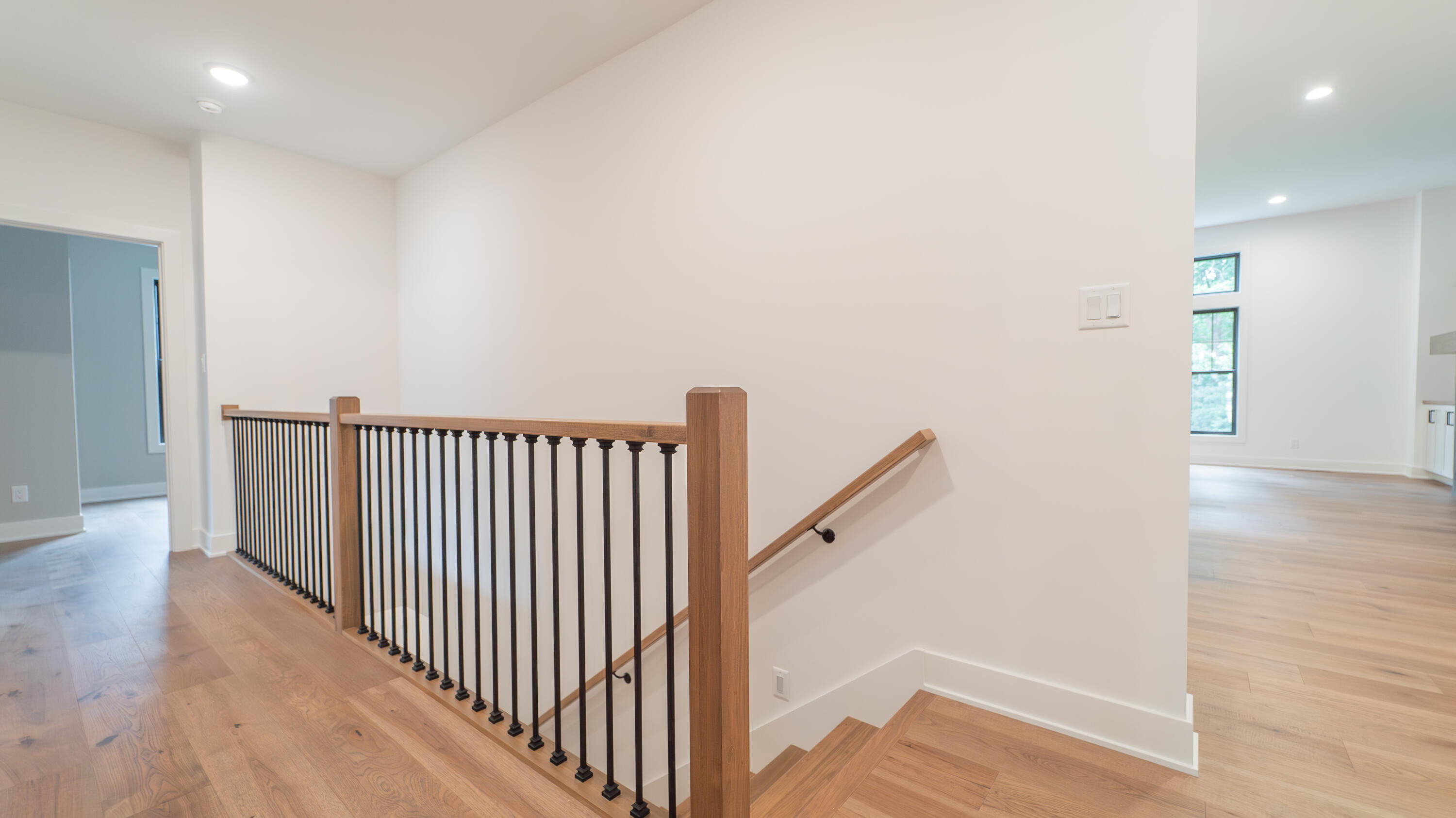 161 N Winterberry Drive, Valparaiso, IN 46385; Image #4