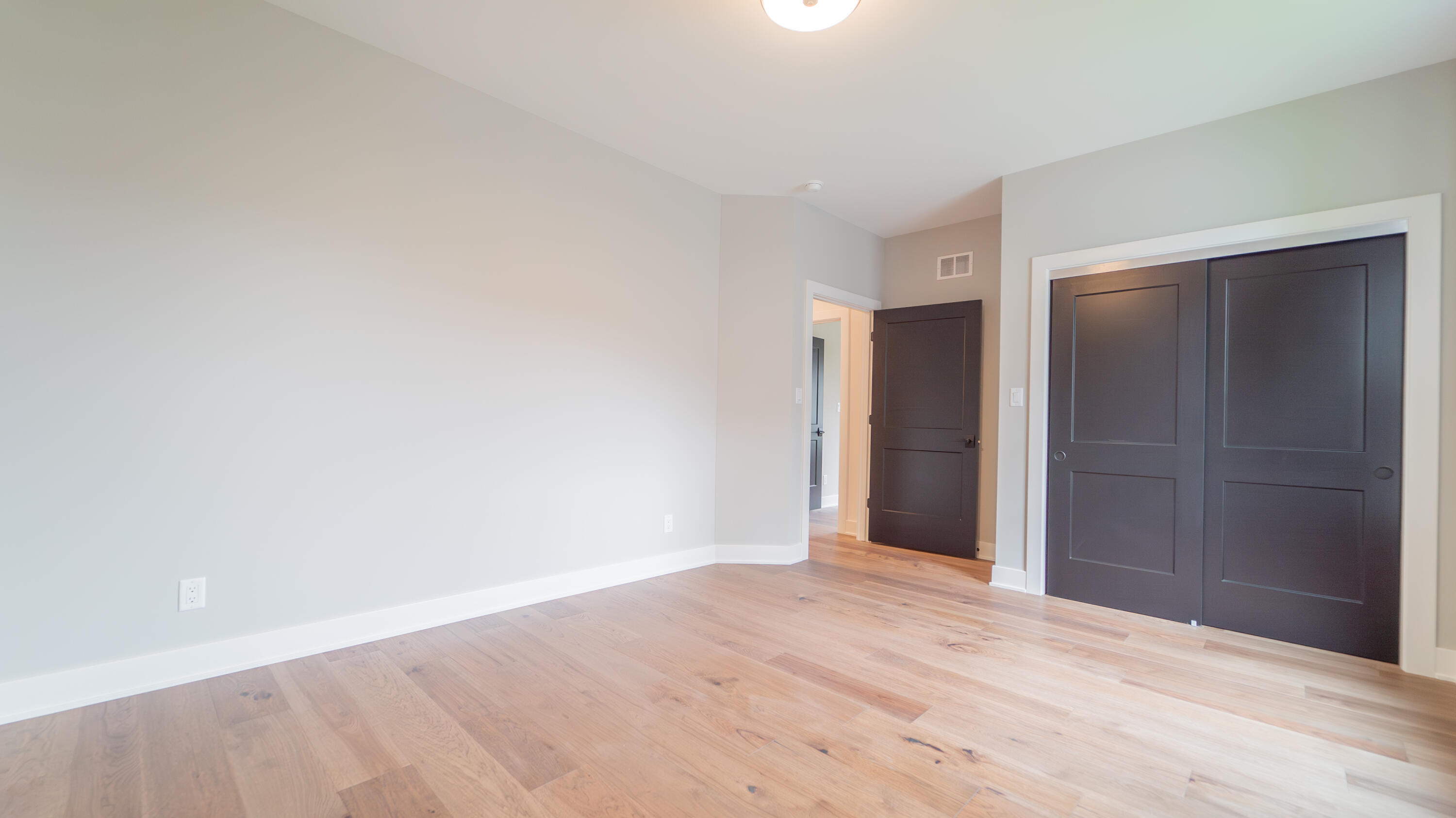 161 N Winterberry Drive, Valparaiso, IN 46385; Image #45