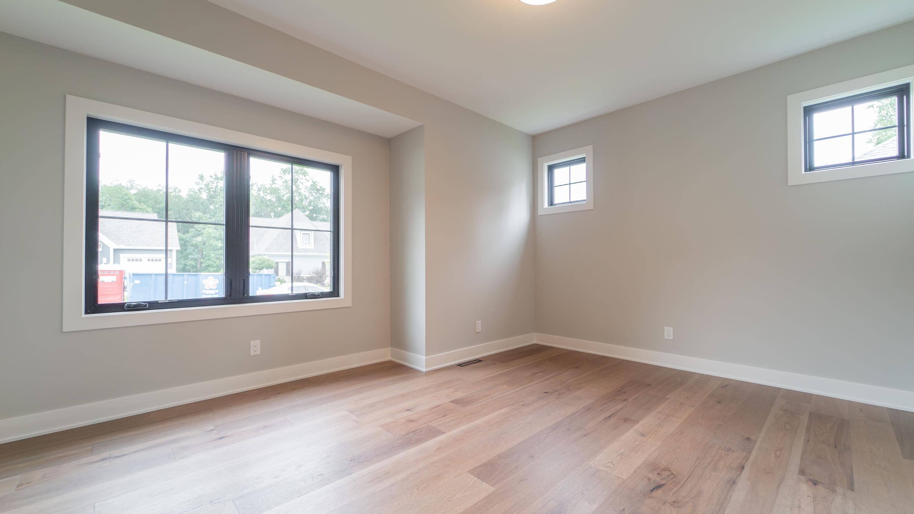 161 N Winterberry Drive, Valparaiso, IN 46385; Image #47