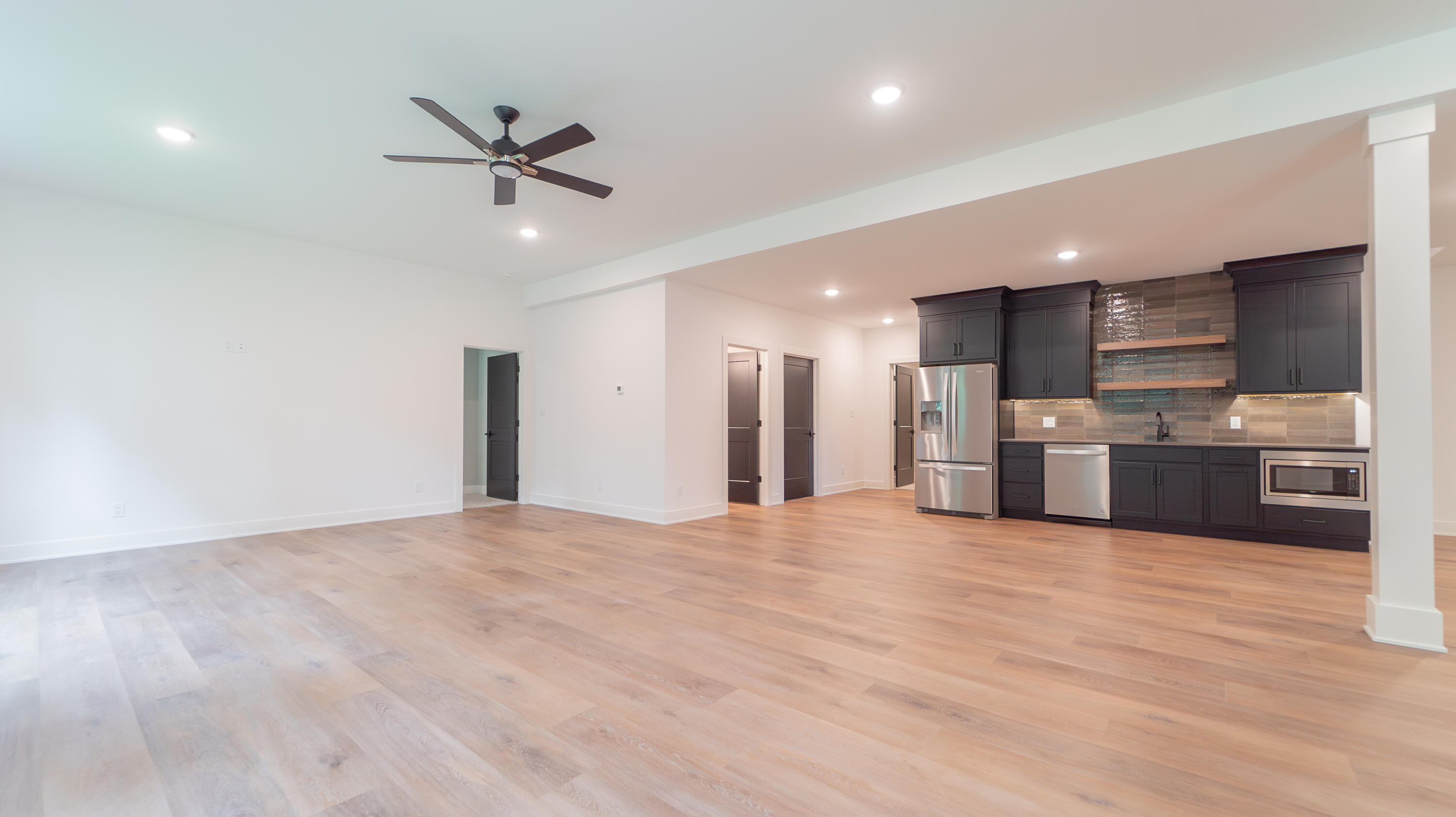 161 N Winterberry Drive, Valparaiso, IN 46385; Image #50