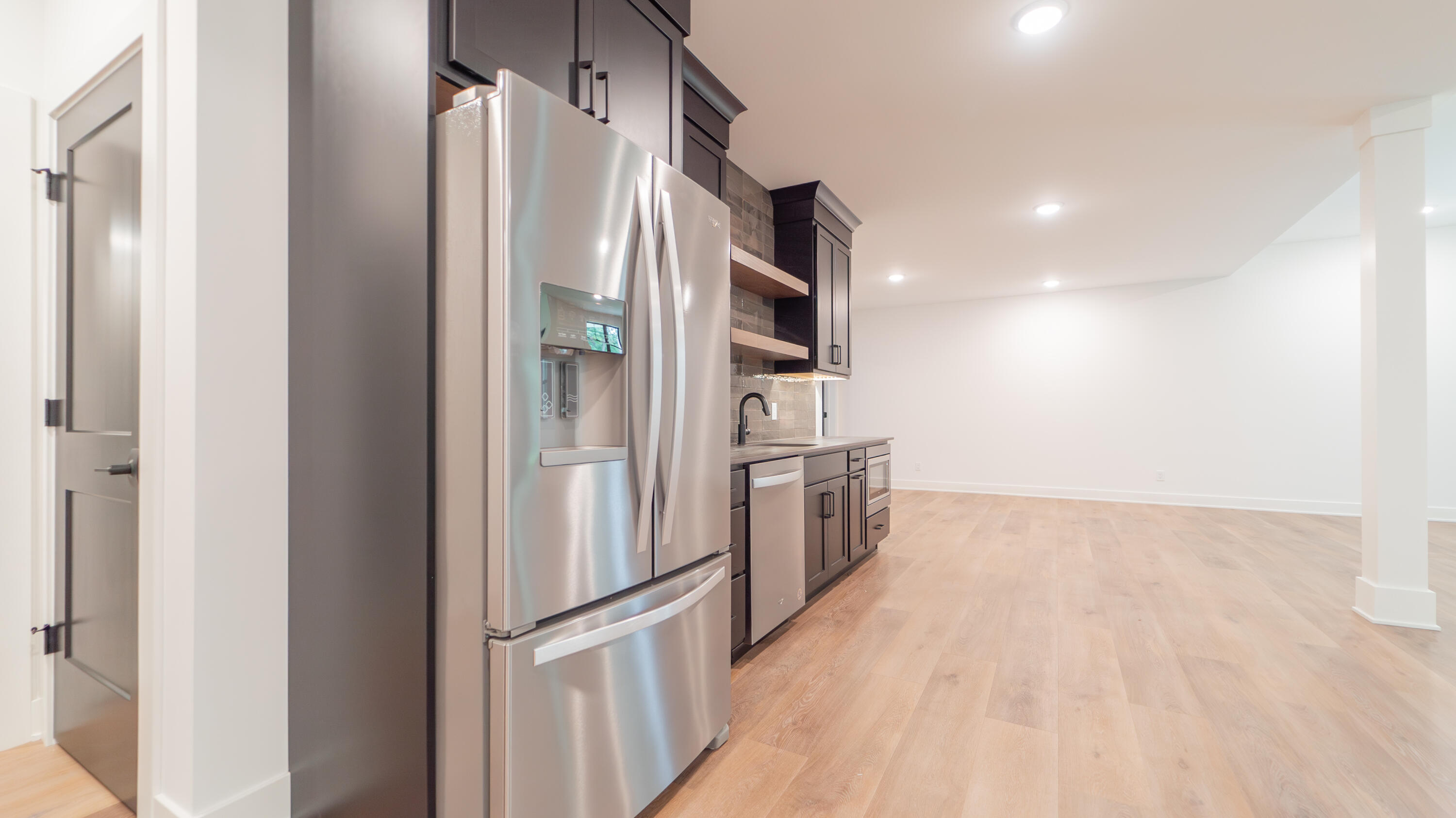 161 N Winterberry Drive, Valparaiso, IN 46385; Image #64