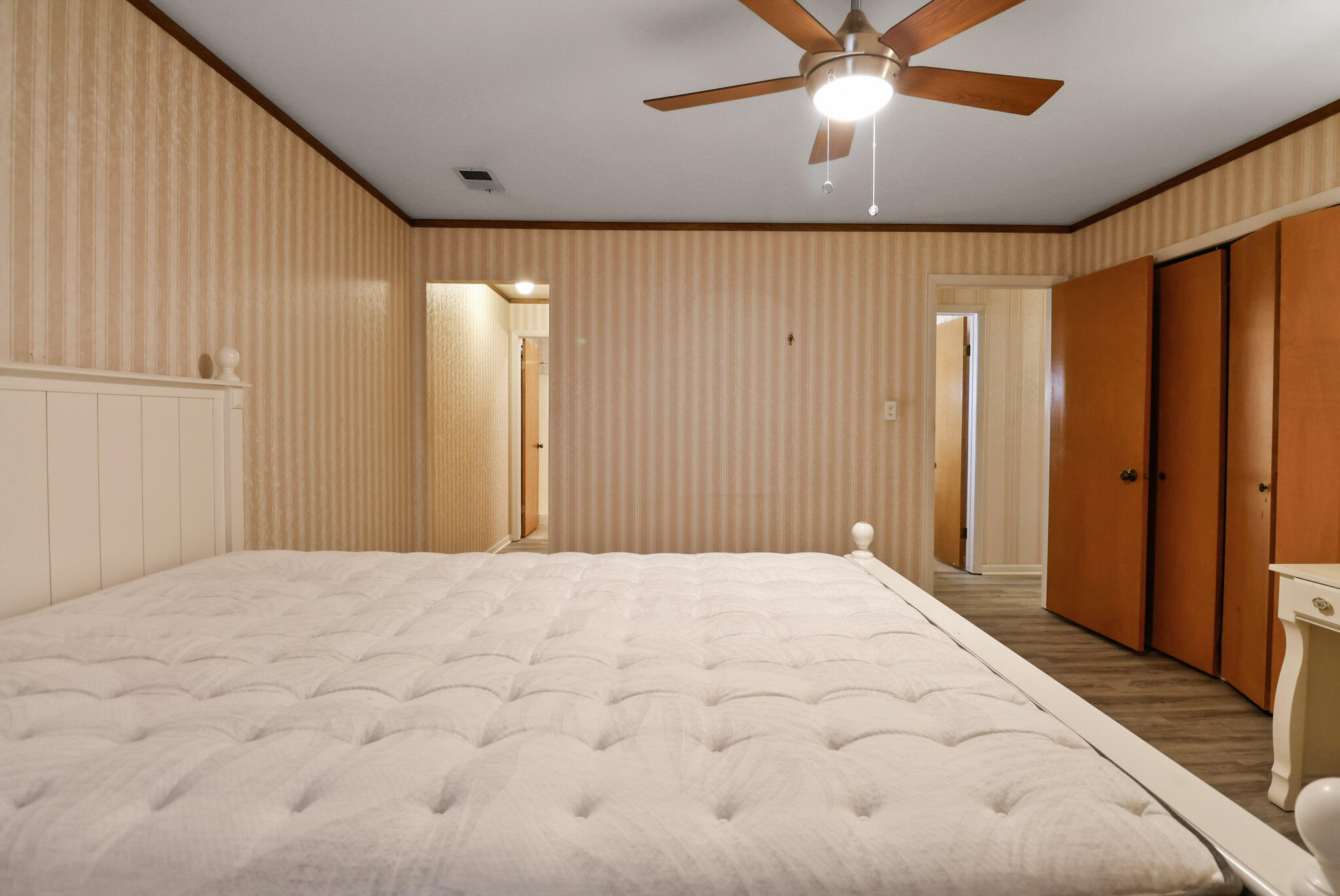 8825 Janeway Court, Munster, IN #8, 46321; Image #12
