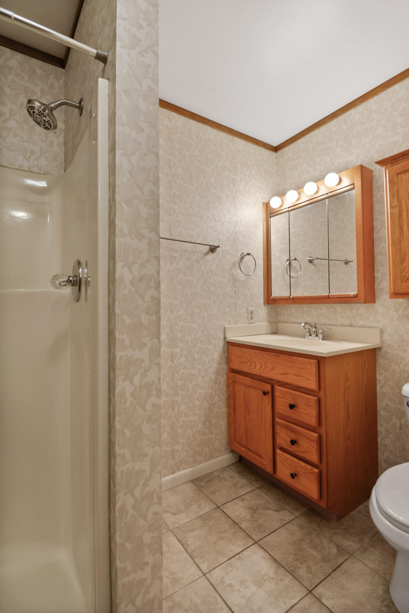 8825 Janeway Court, Munster, IN #8, 46321; Image #13
