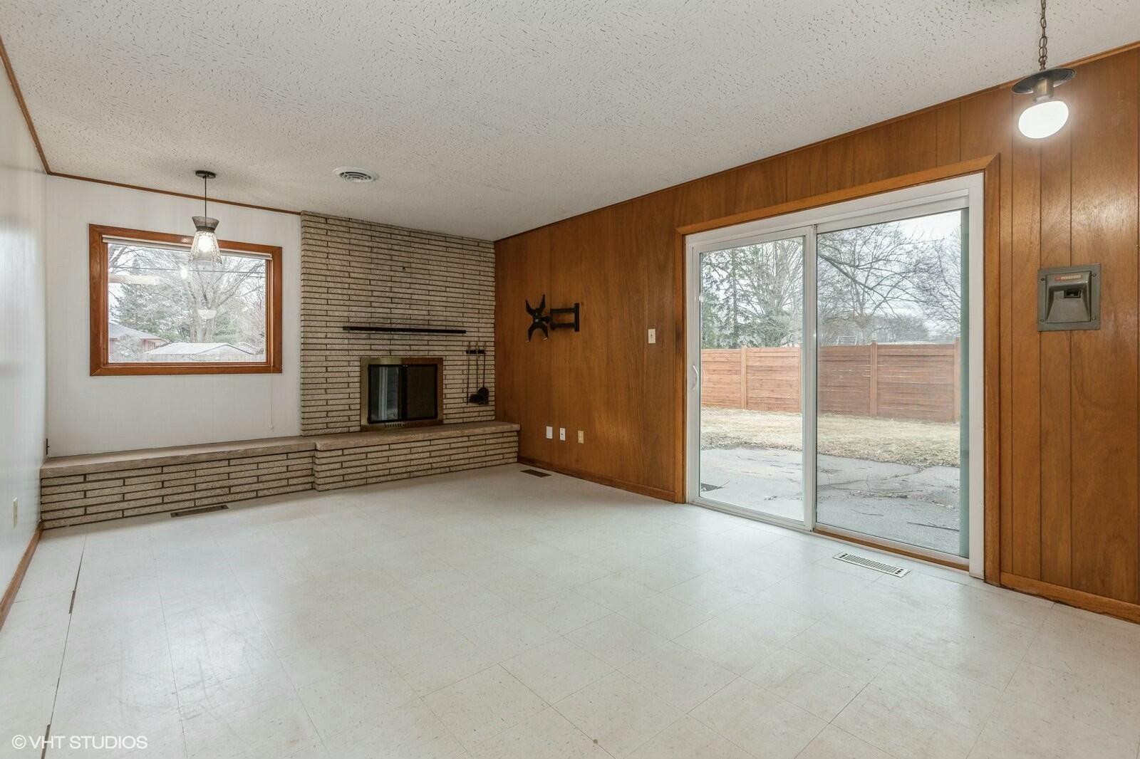 121 Belmont Court, Michigan City, IN 46360; Image #3