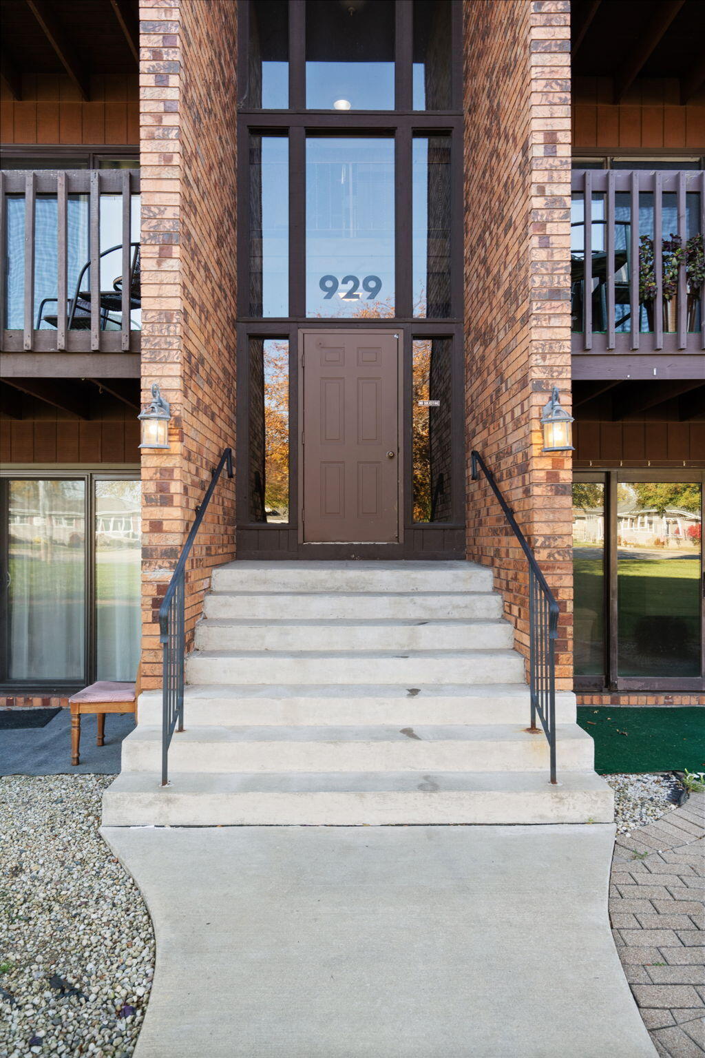 929 W Glen Park Avenue, Griffith, IN #304, 46319; Image #2