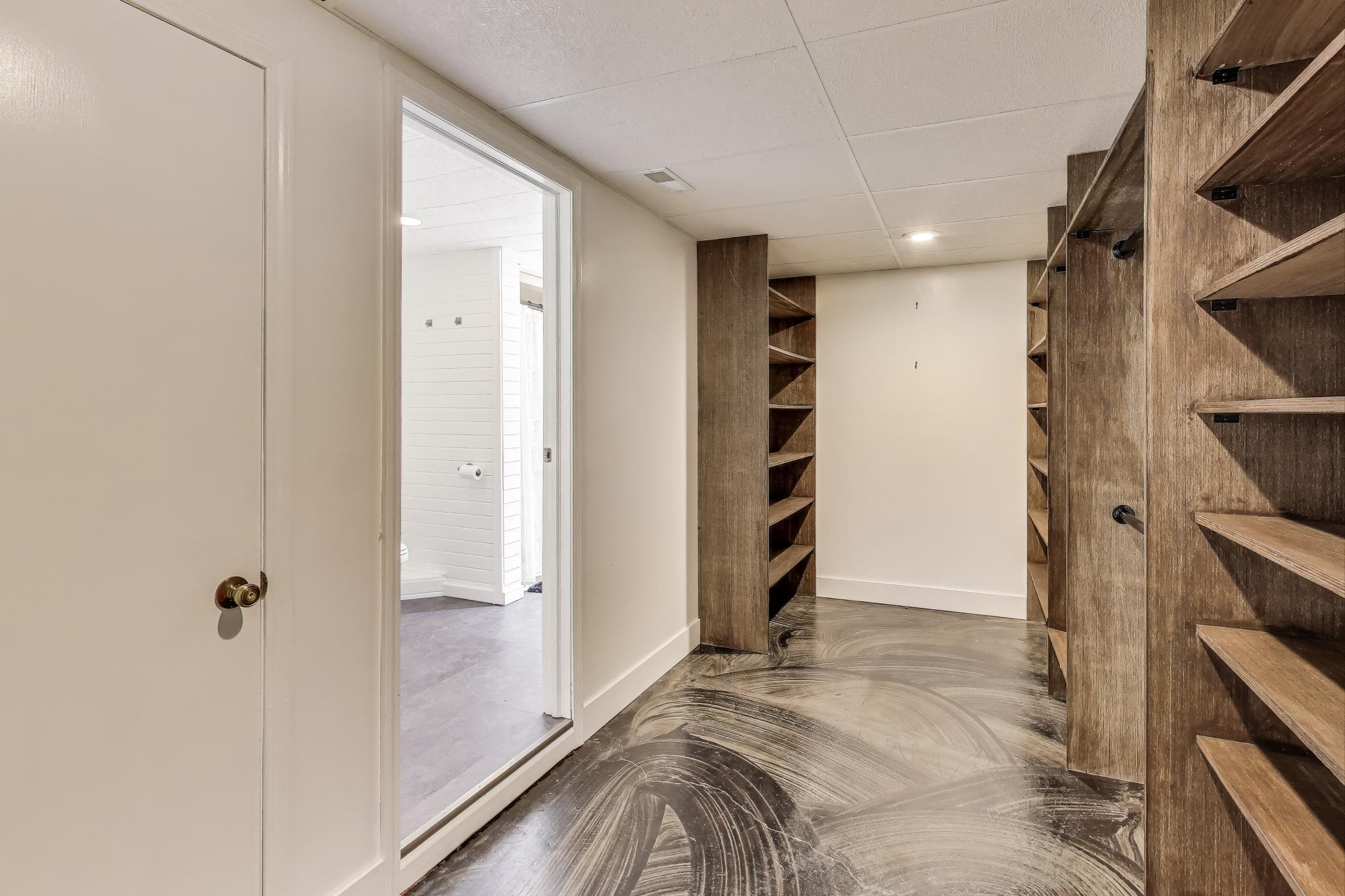 33791 Early Road, New Carlisle, IN 46552; Image #34