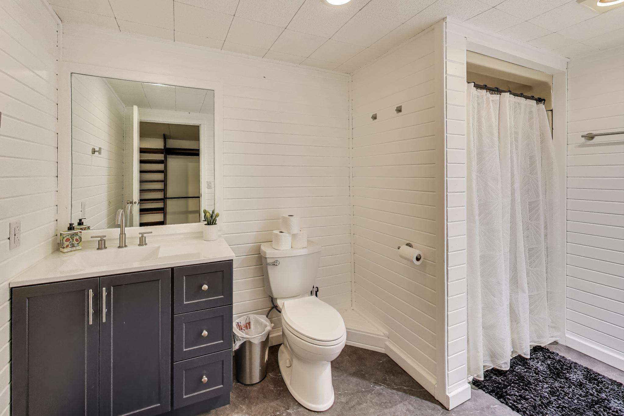 33791 Early Road, New Carlisle, IN 46552; Image #35