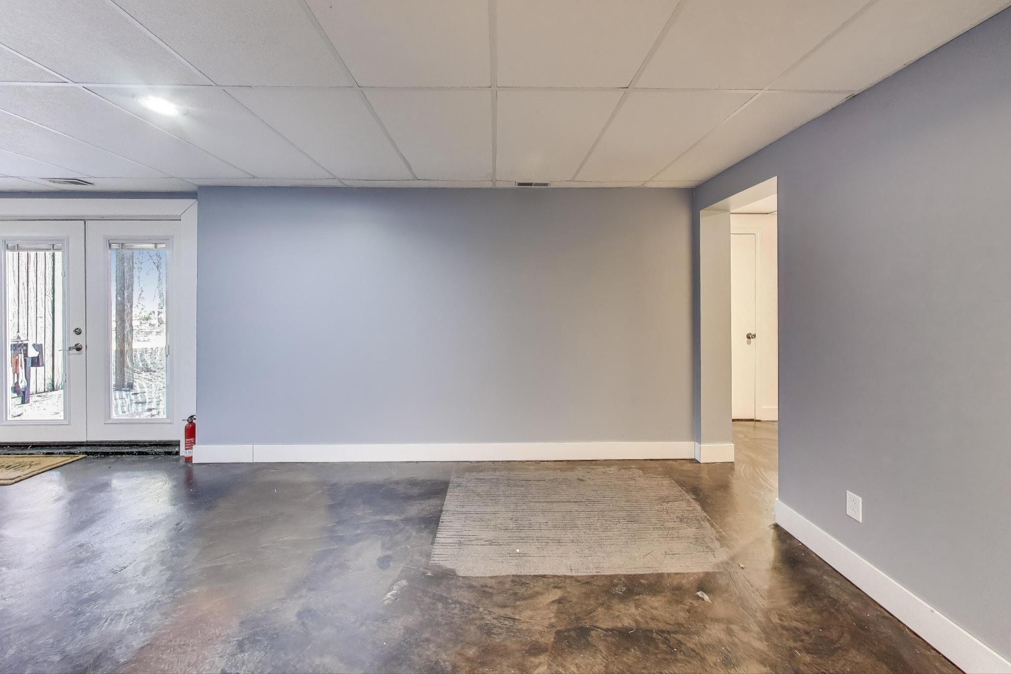 33791 Early Road, New Carlisle, IN 46552; Image #39