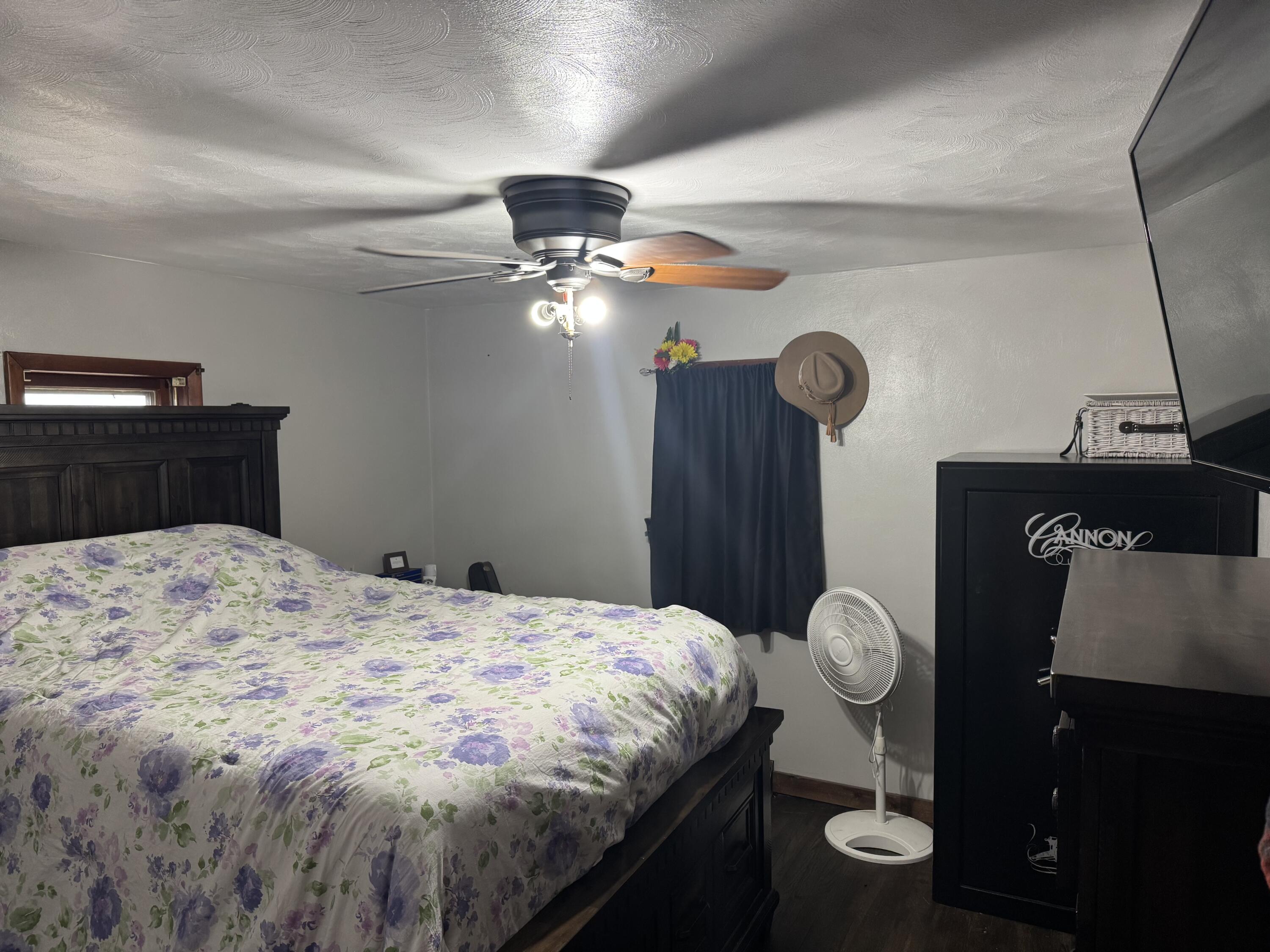 1748 E 900 N, Wheatfield, IN 46392; Image #15