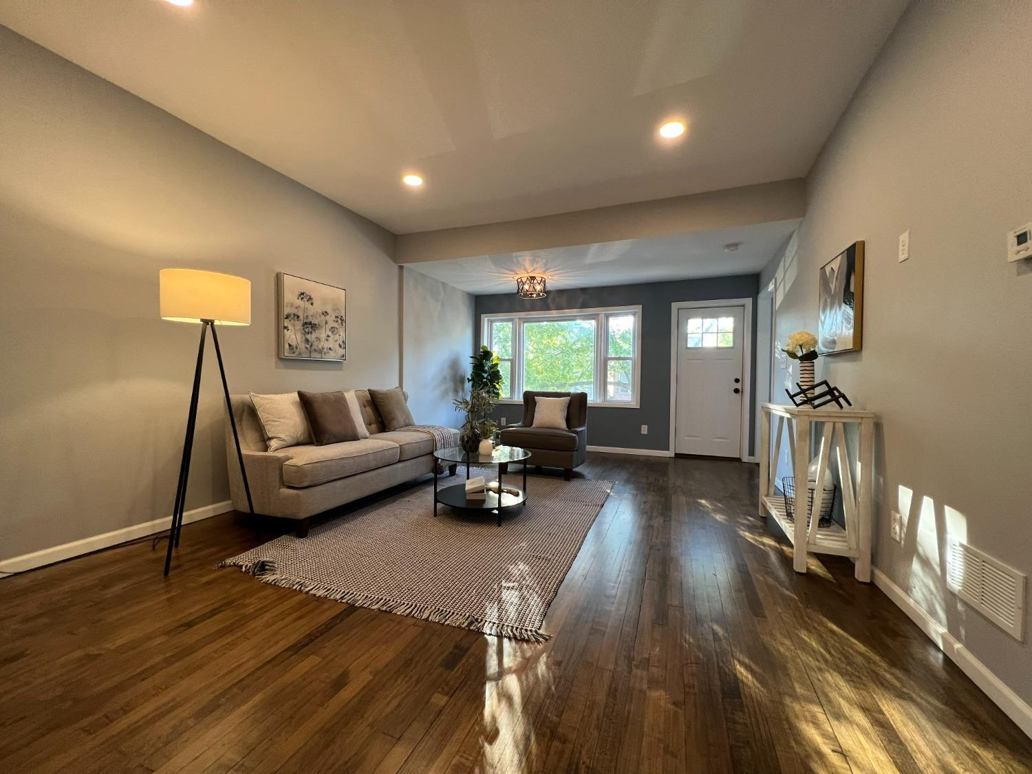 1509 Myrtle Avenue, Whiting, IN 46394; Image #4