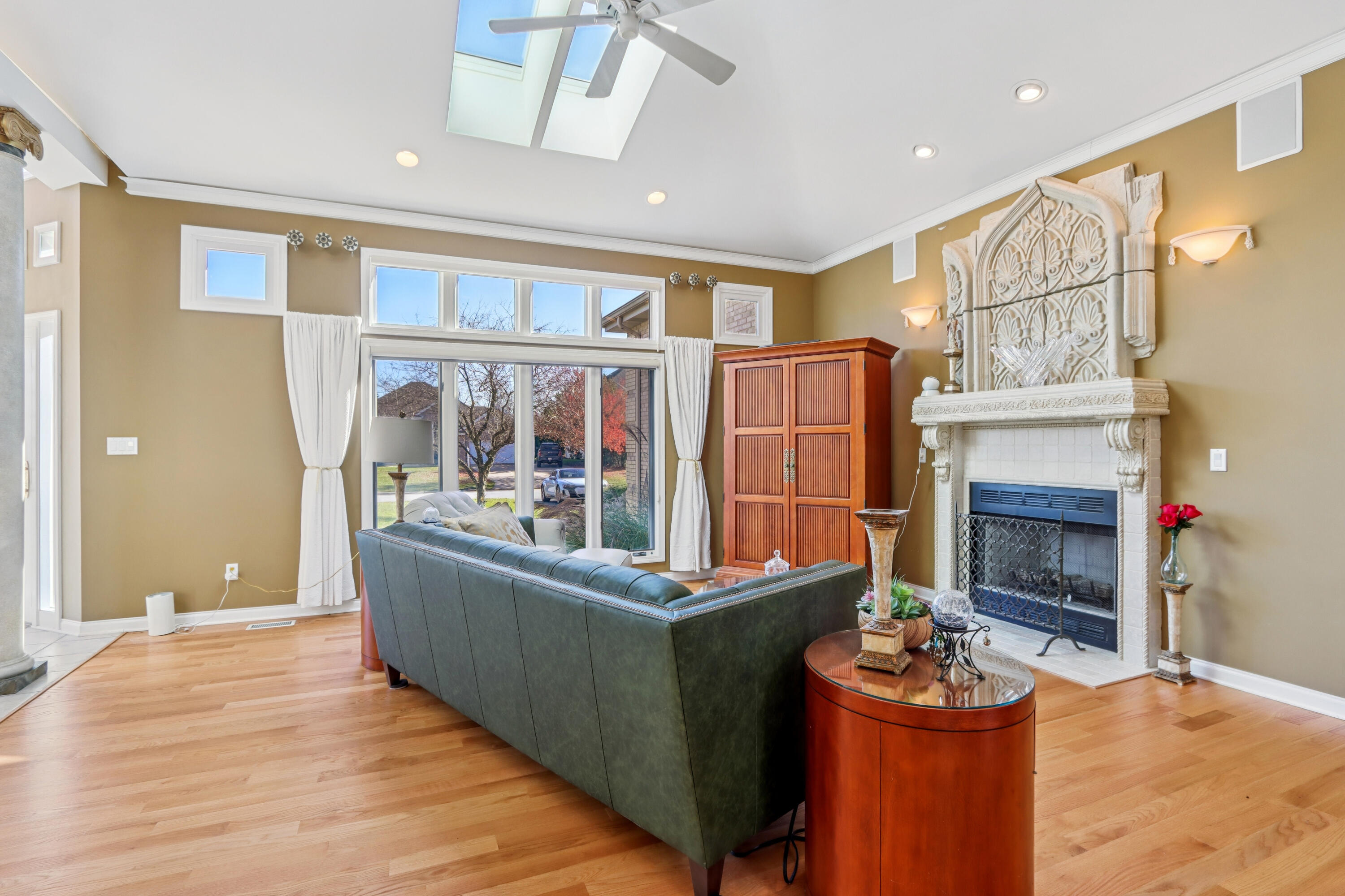 828 Royal Dublin Lane, Dyer, IN 46311; Image #22