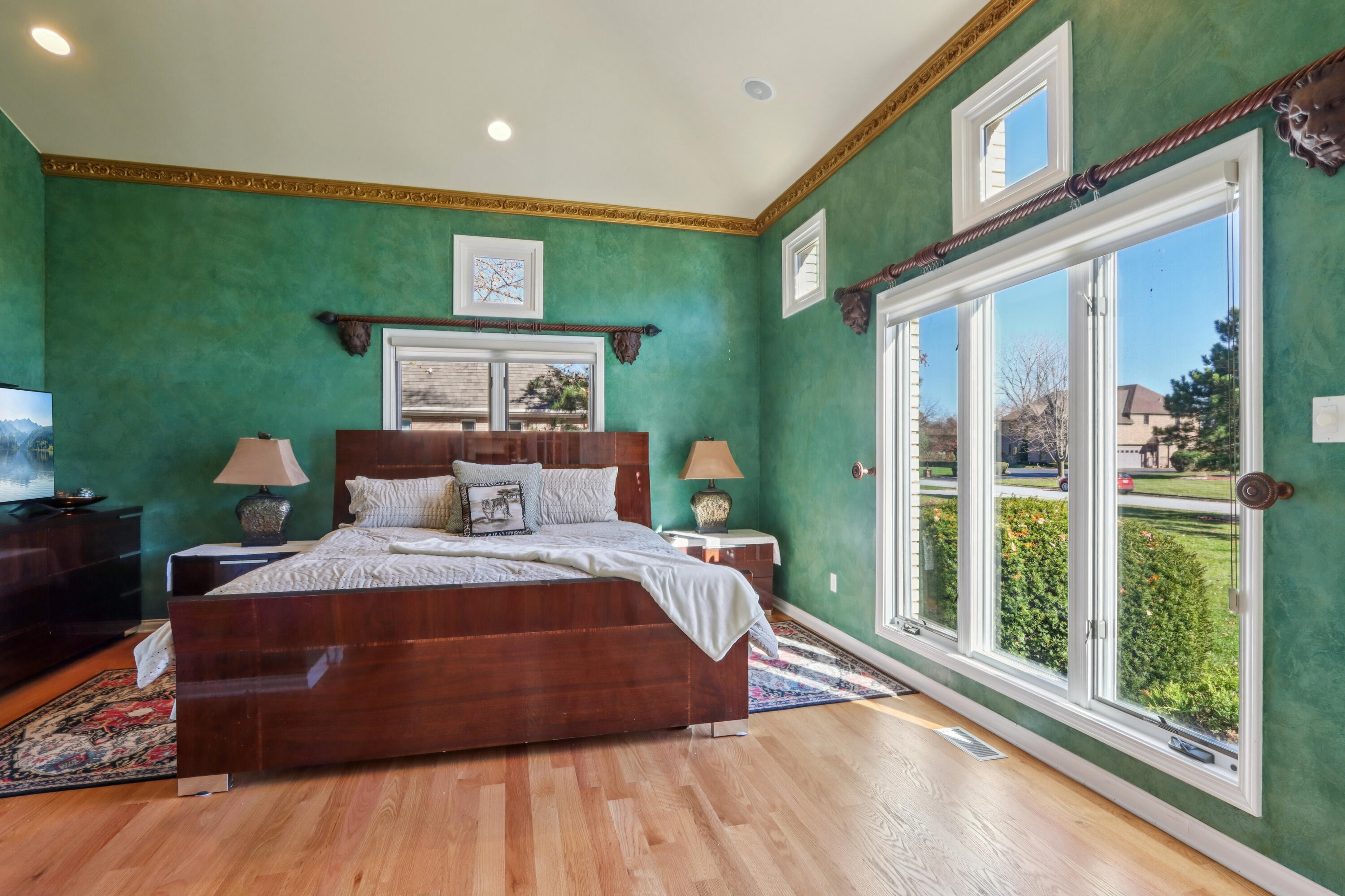 828 Royal Dublin Lane, Dyer, IN 46311; Image #35