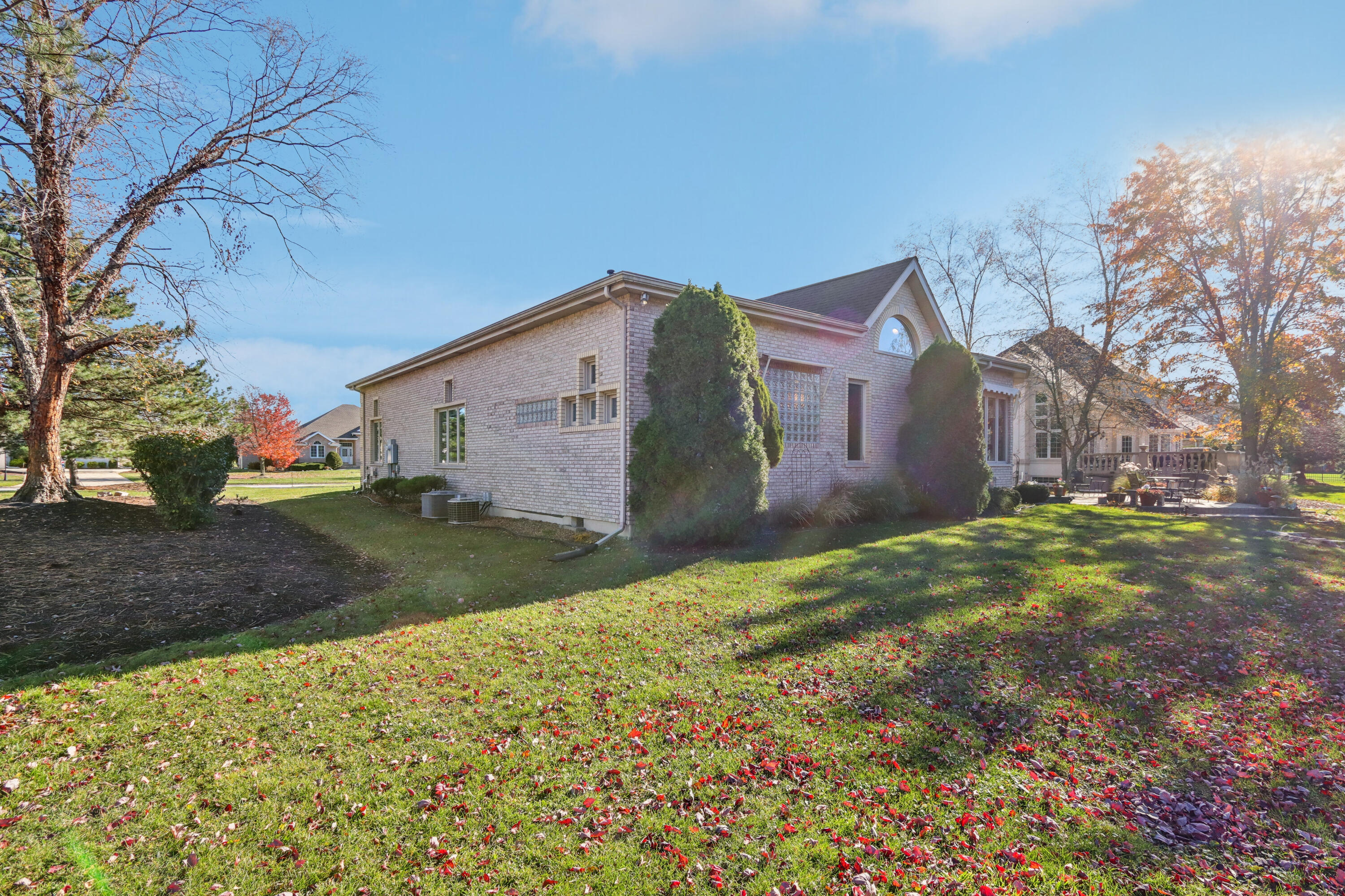 828 Royal Dublin Lane, Dyer, IN 46311; Image #64