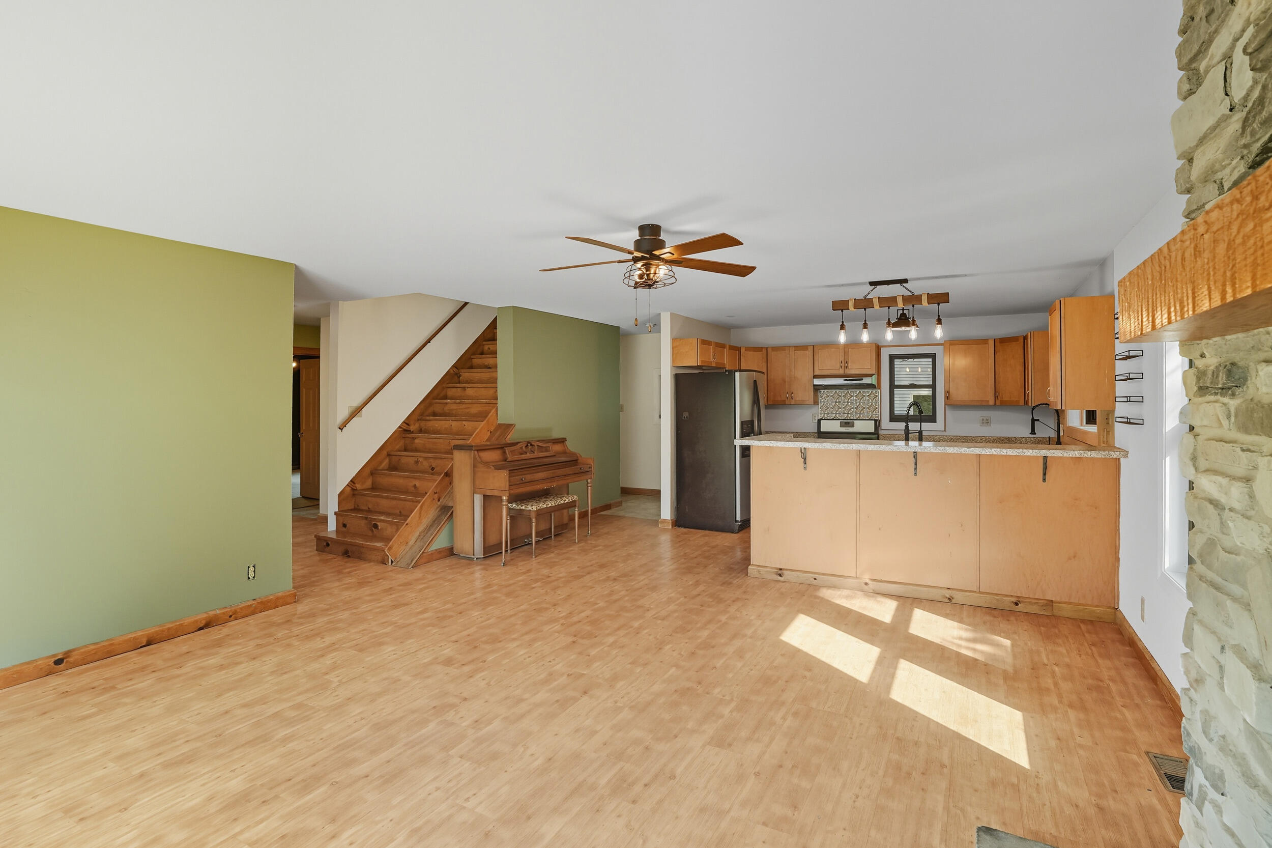 450 E Greening Road, Chesterton, IN 46304; Image #12