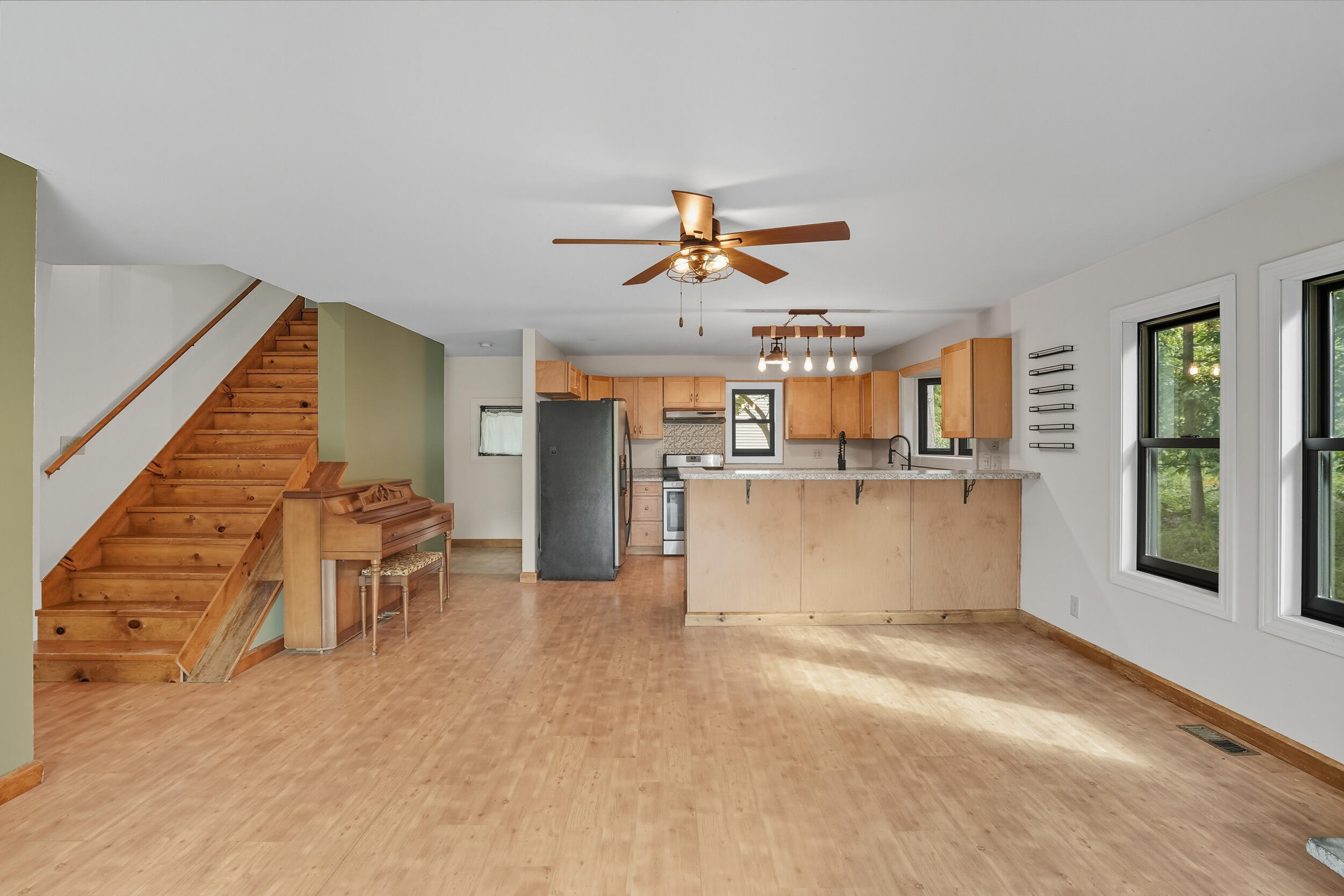 450 E Greening Road, Chesterton, IN 46304; Image #25