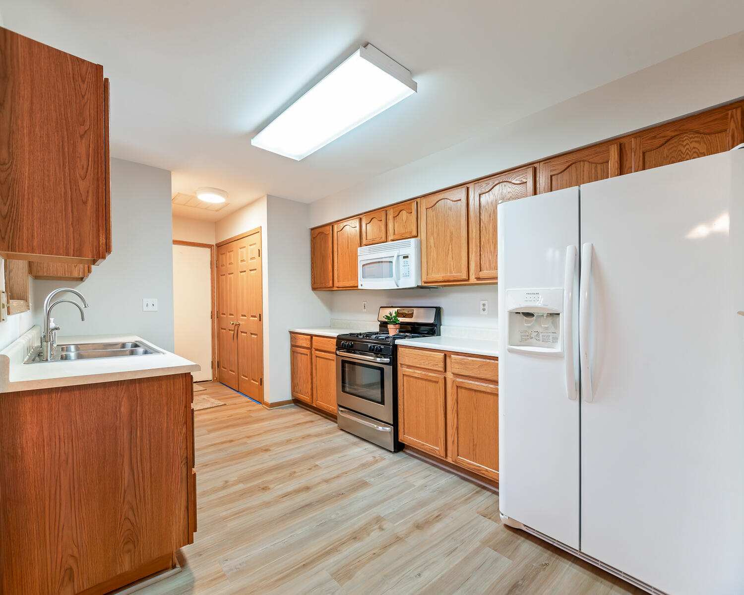 147 Mallard Pointe Drive, Valparaiso, IN 46385; Image #10