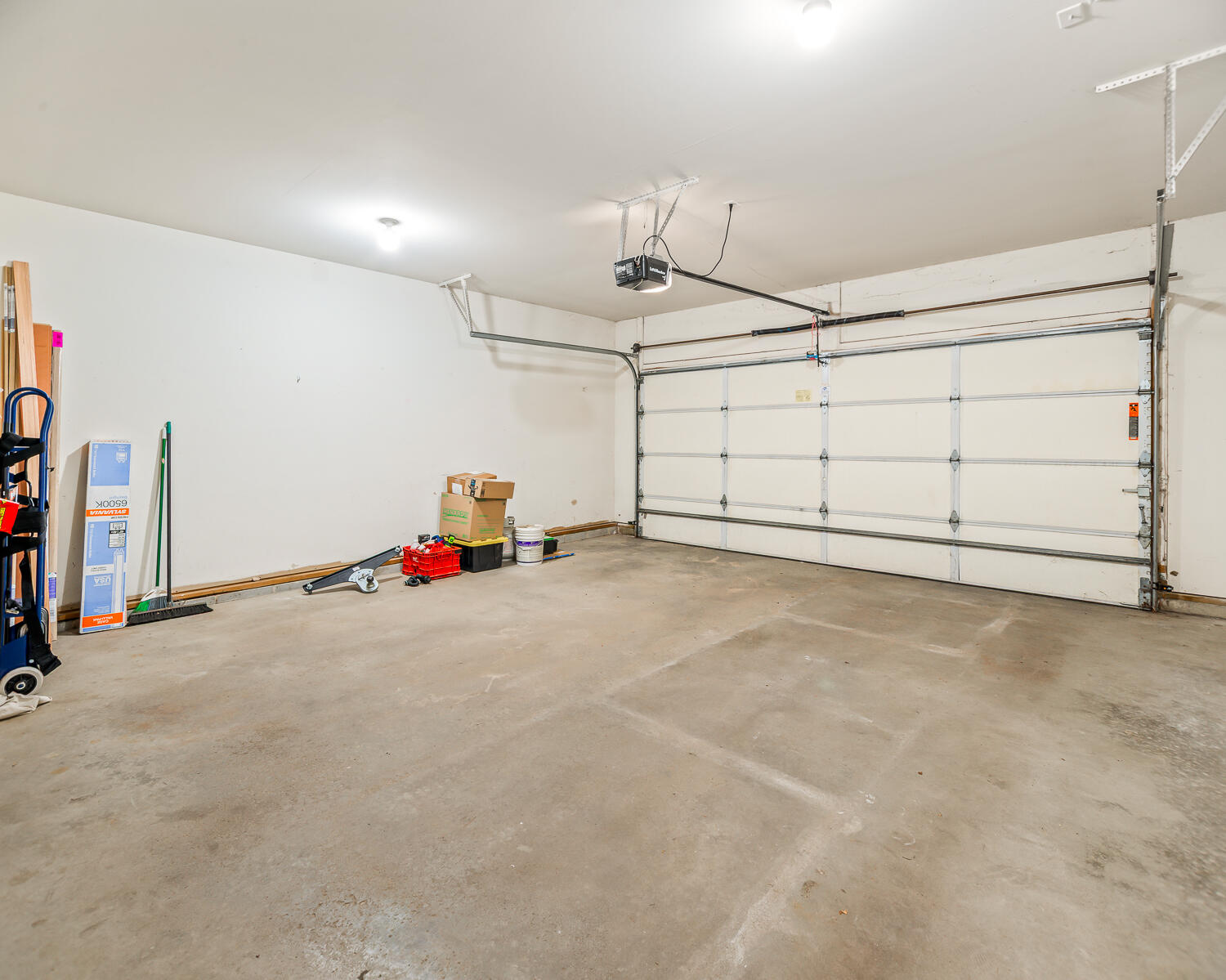 147 Mallard Pointe Drive, Valparaiso, IN 46385; Image #37