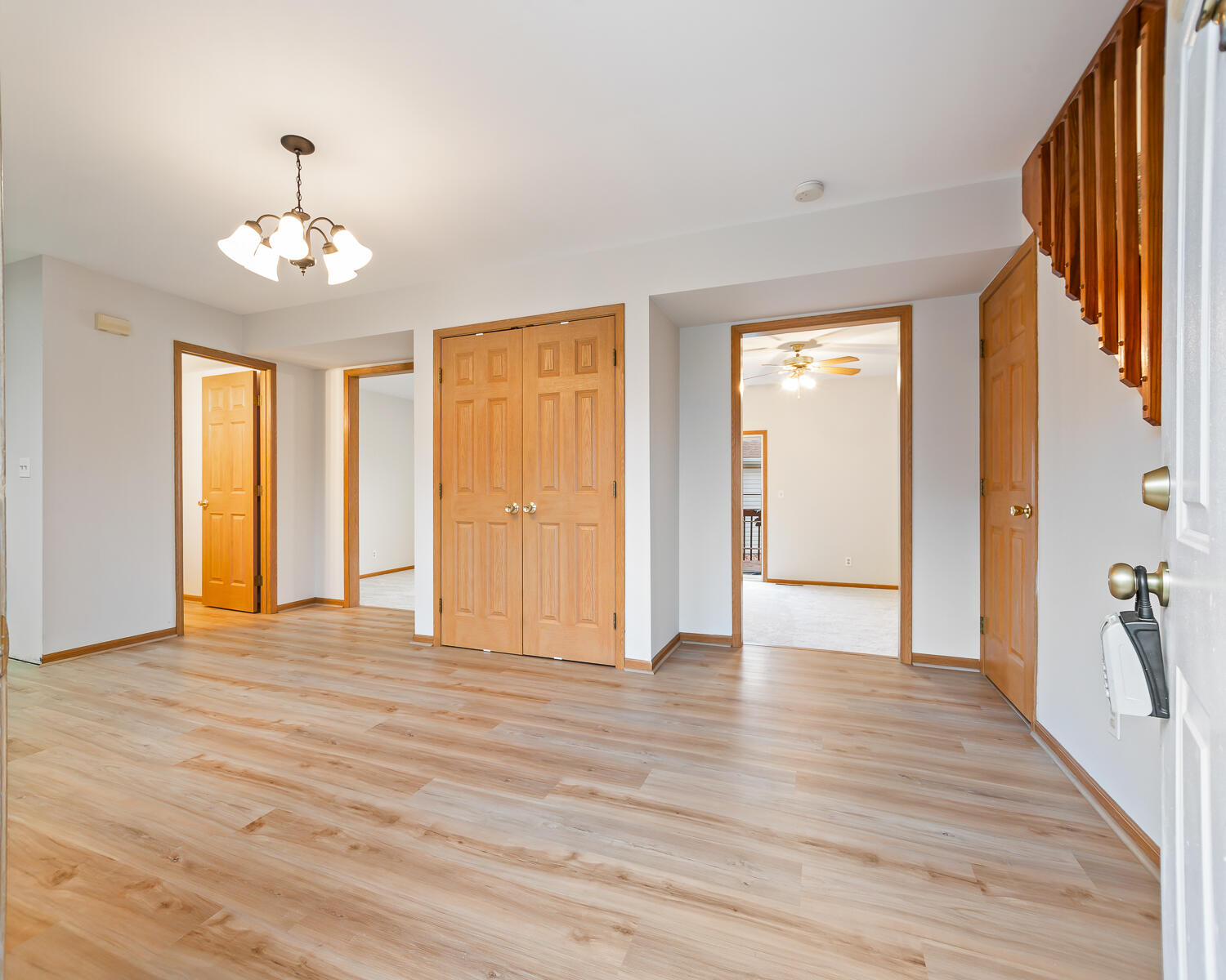 147 Mallard Pointe Drive, Valparaiso, IN 46385; Image #7