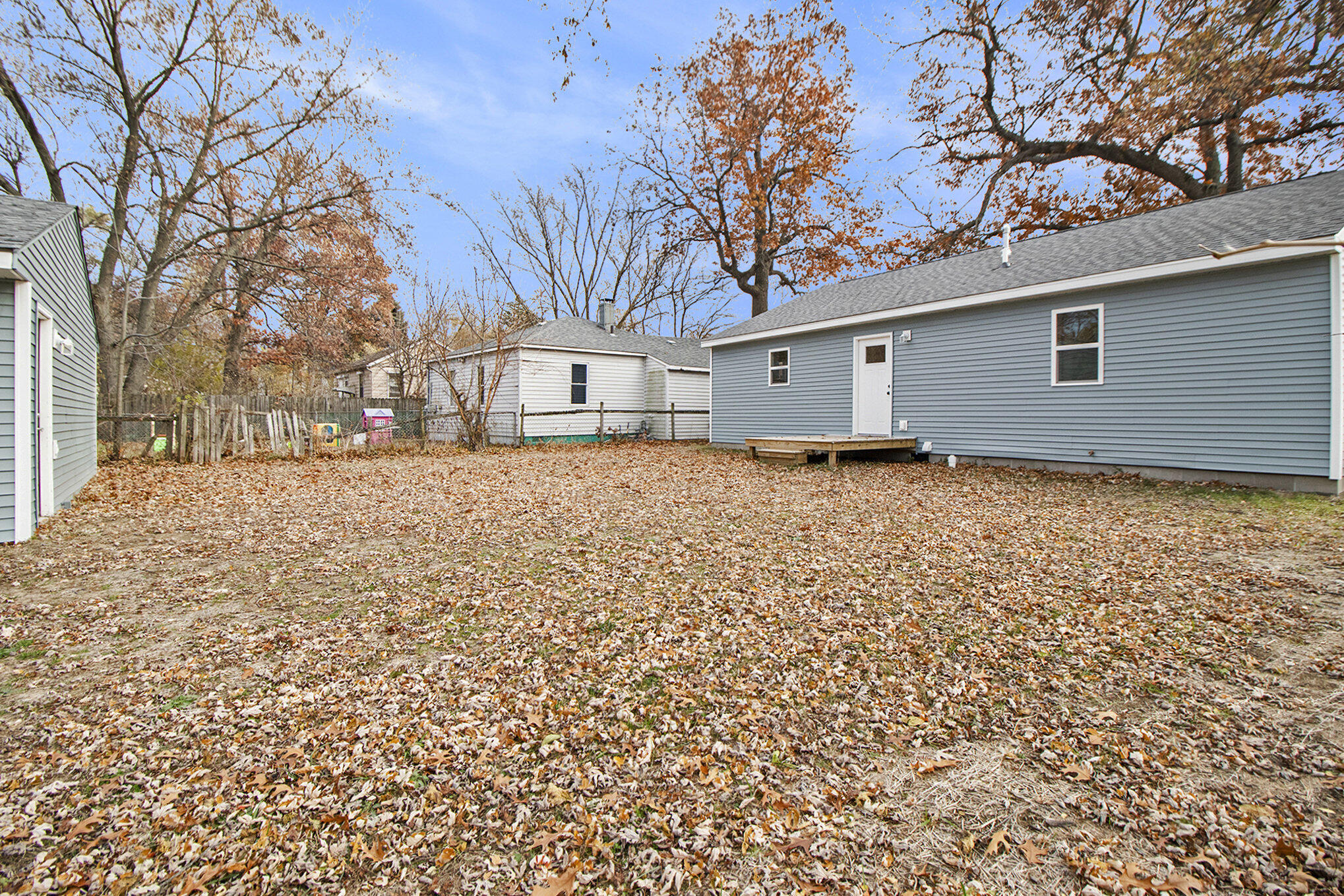4124 Liverpool Road, Lake Station, IN 46405; Image #18