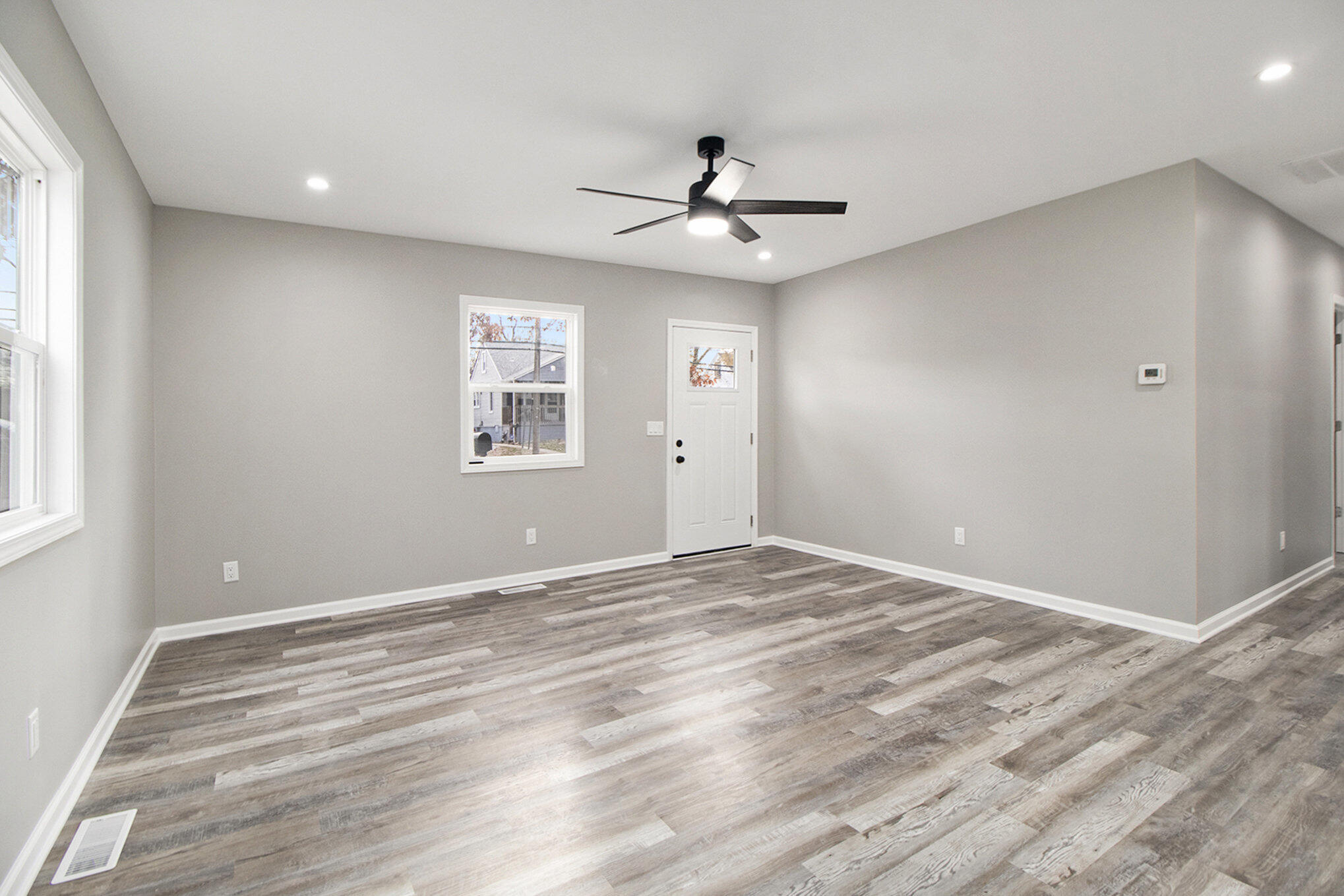 4124 Liverpool Road, Lake Station, IN 46405; Image #3