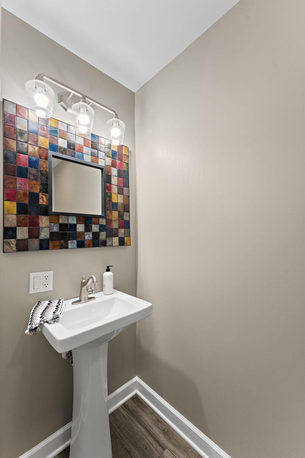 231 N 182 W, Valparaiso, IN 46385; Image #28