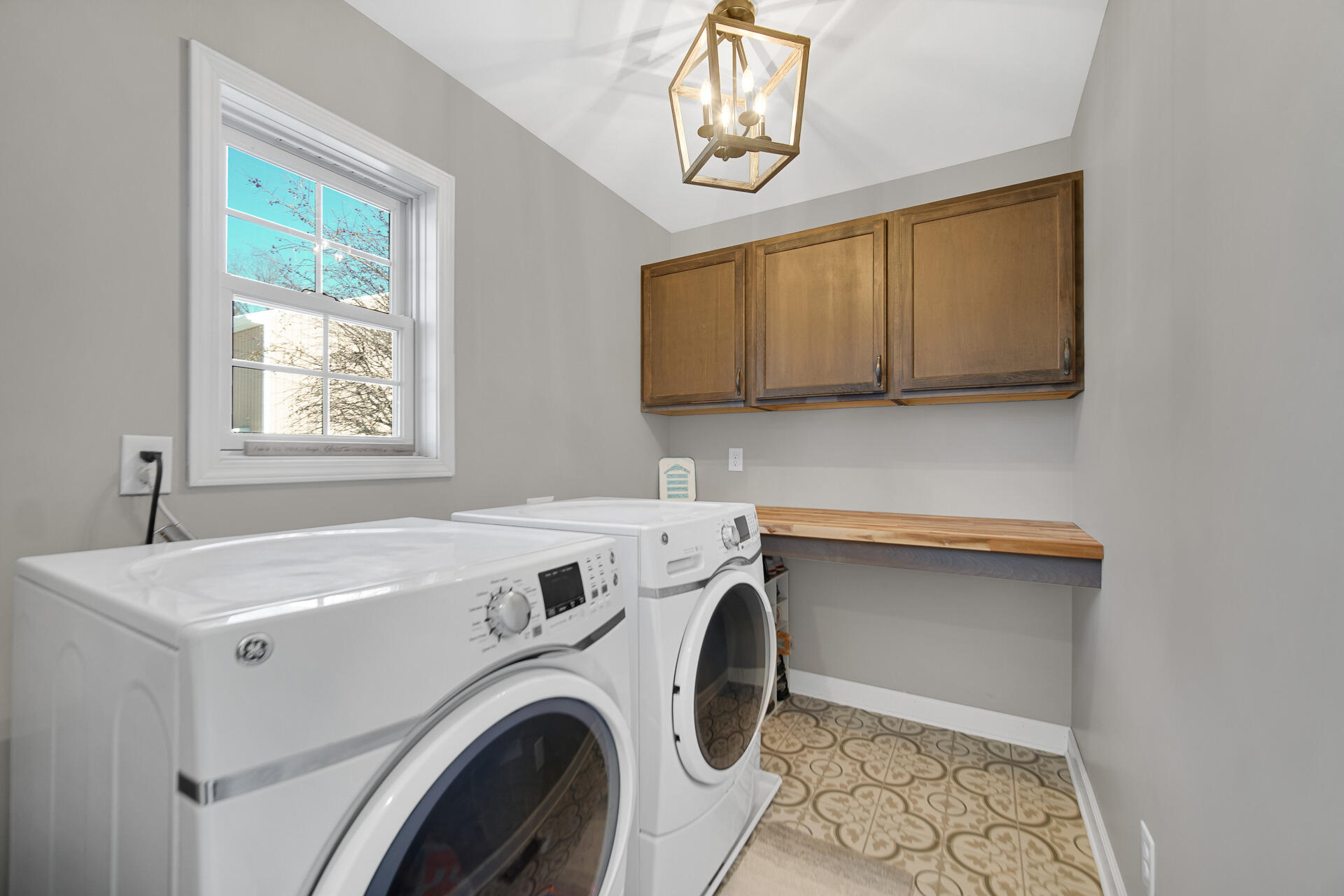 231 N 182 W, Valparaiso, IN 46385; Image #33