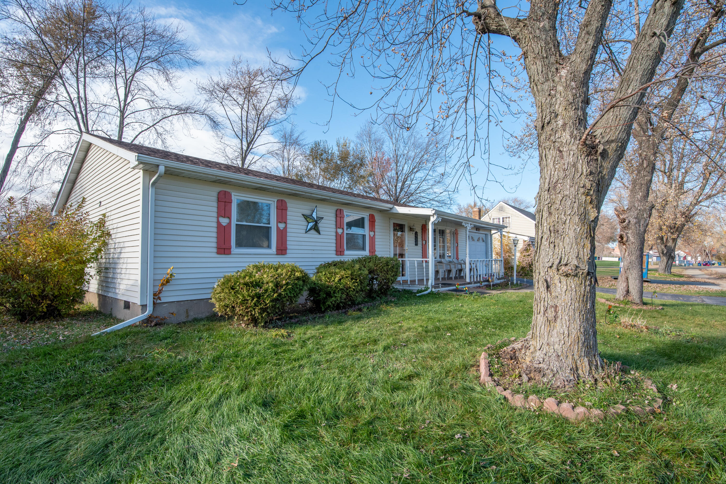 754 Governor Road, Valparaiso, IN 46385; Image #3