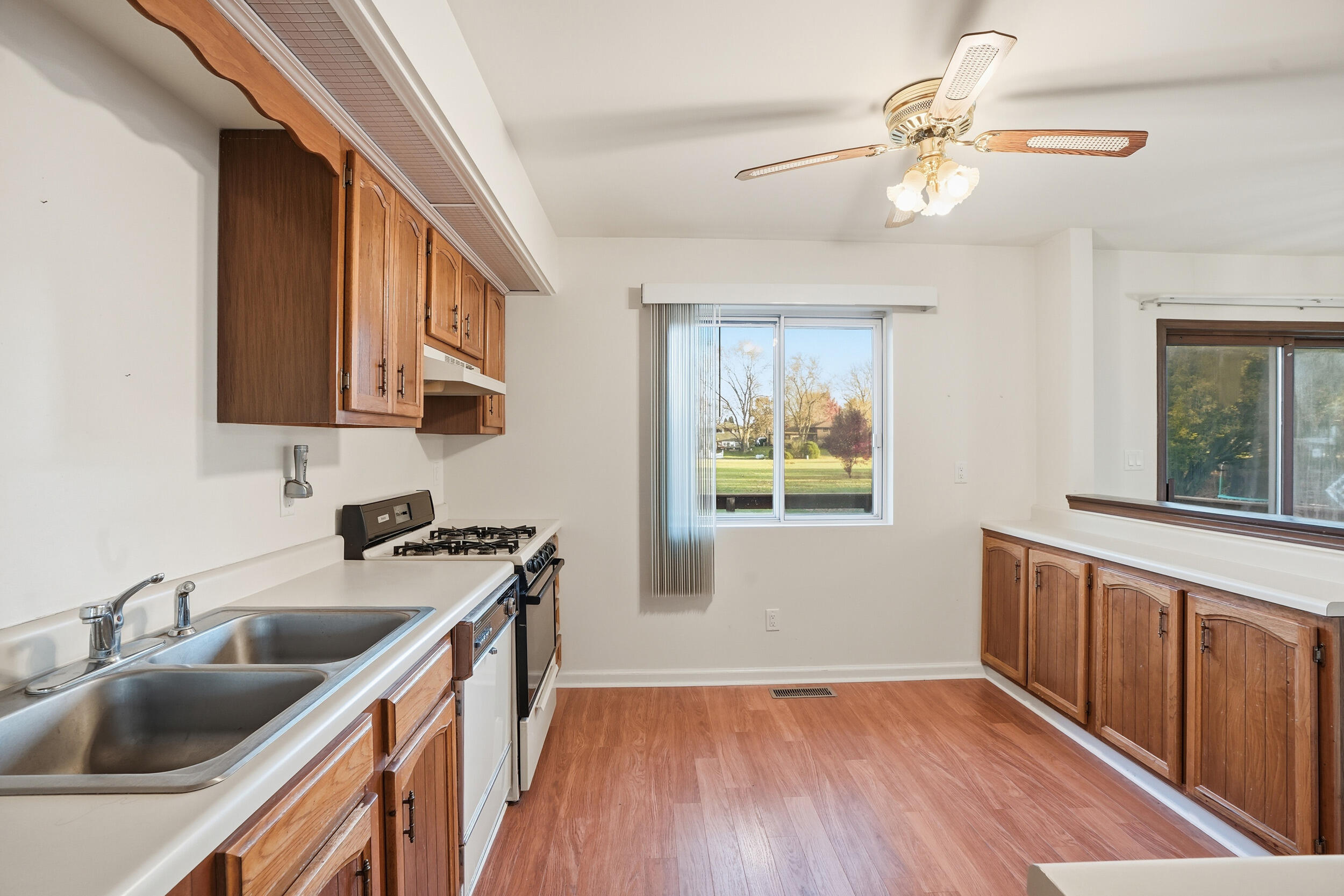 4142 Augusta Drive, Crown Point, IN 46307; Image #7