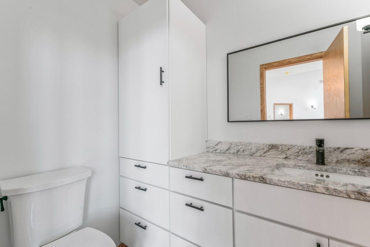 220 W 875 Road N, Valparaiso, IN 46385; Image #12