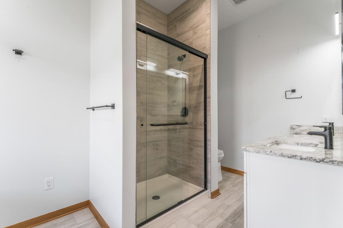 220 W 875 Road N, Valparaiso, IN 46385; Image #30