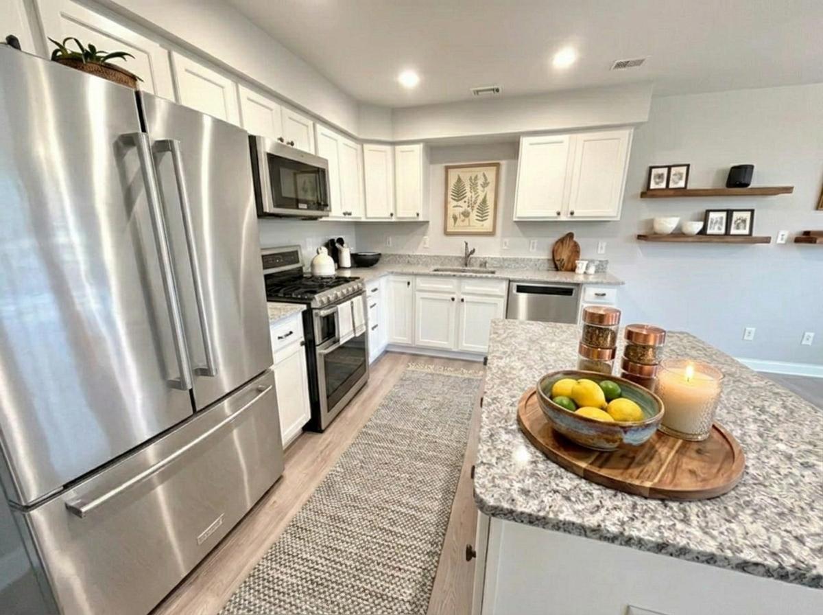 103 Summertree Drive, Chesterton, IN 46304; Image #3