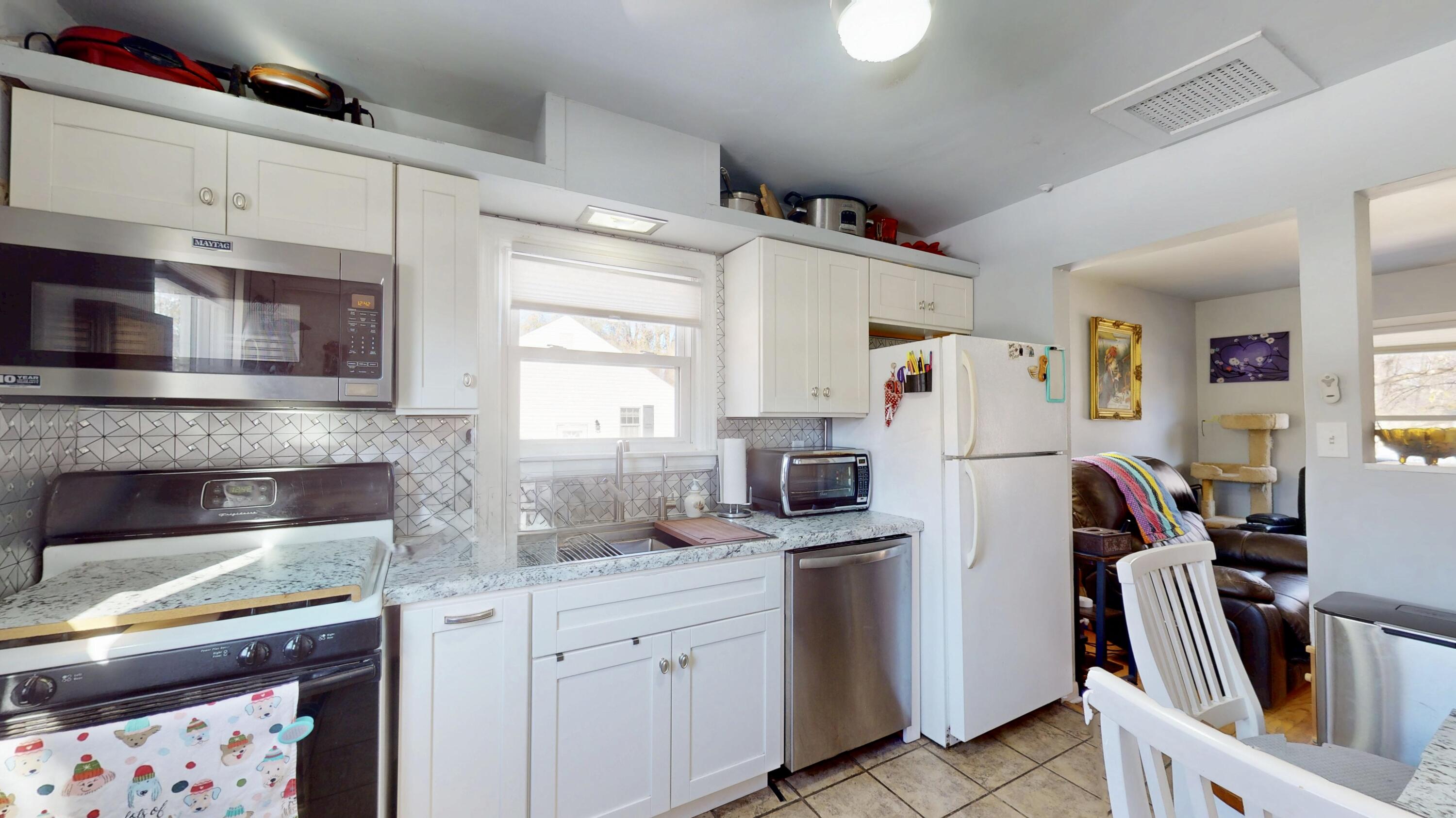 7804 Marshall Street, Merrillville, IN 46410; Image #12