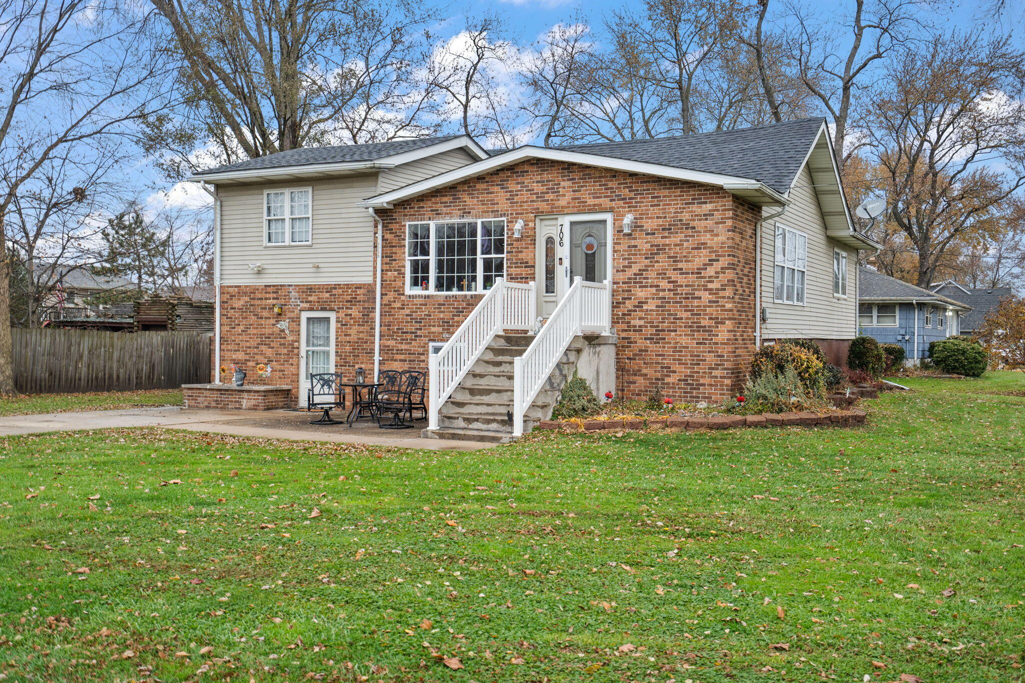 706 N Colfax Street, Griffith, IN 46319; Image #3