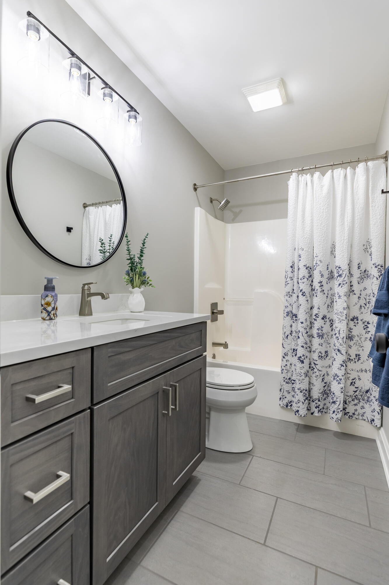 1607 Geranium Circle, Valparaiso, IN 46383; Image #12