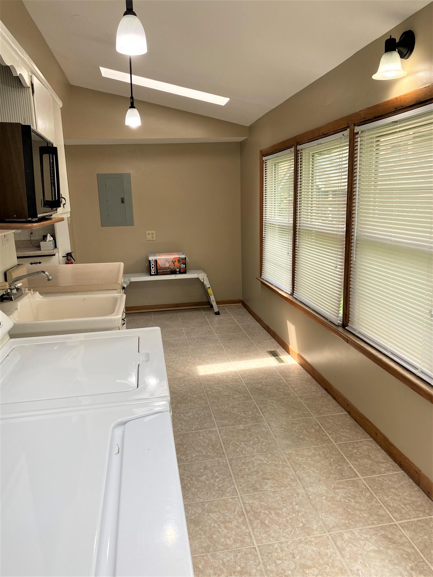 5003 White Oak Lane, Valparaiso, IN 46383; Image #11